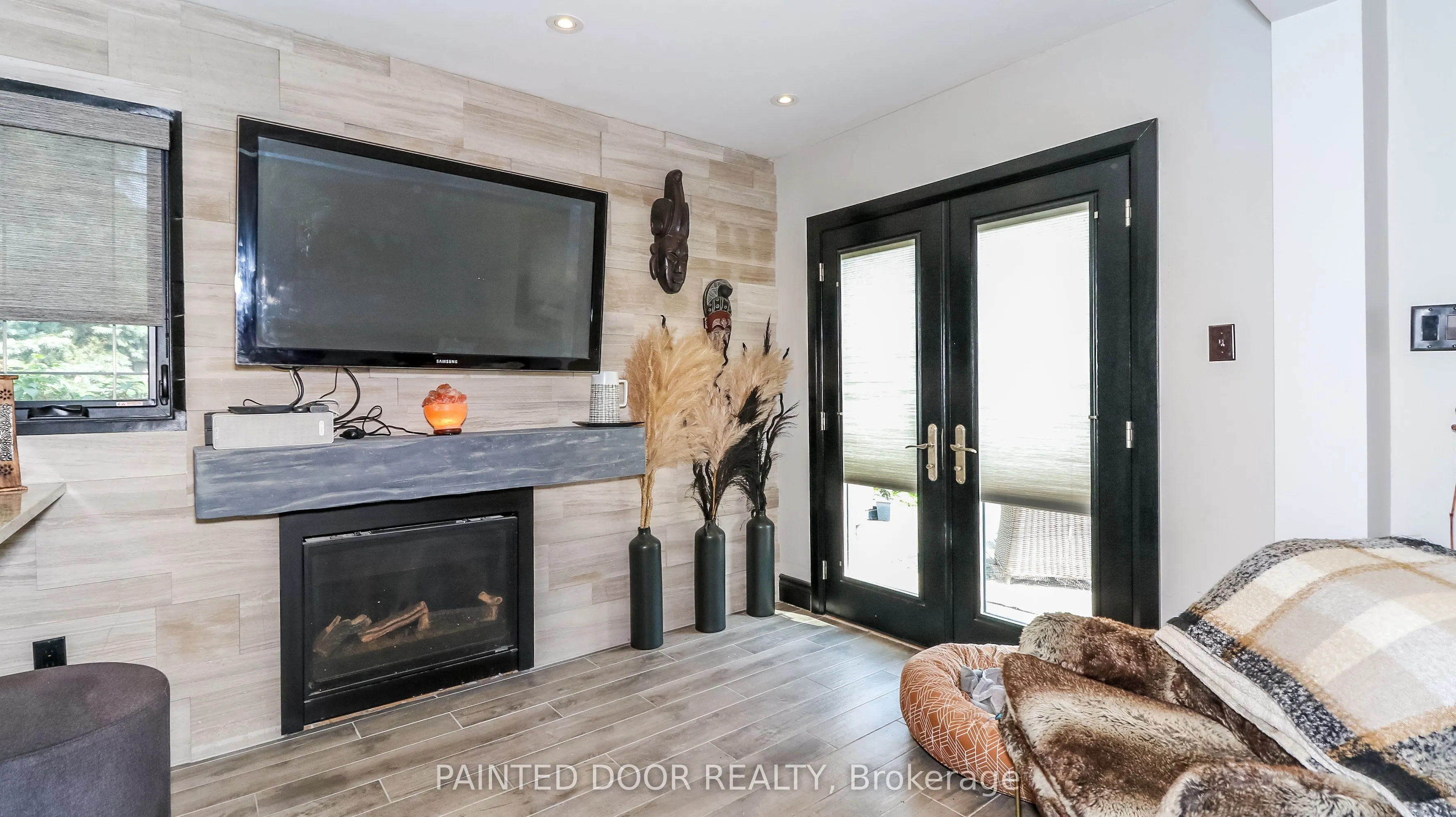 20 Manett Crescent