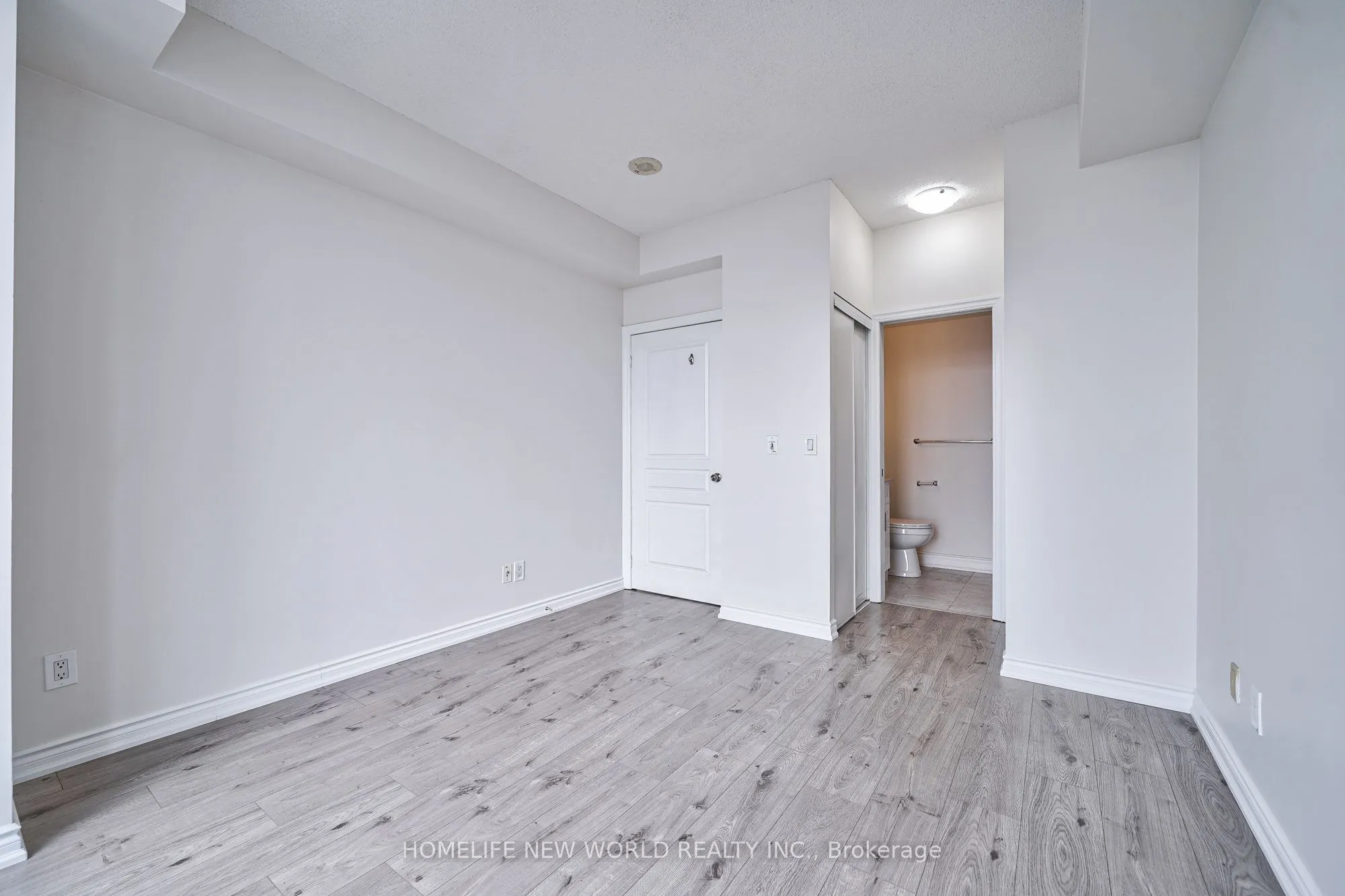 225 Webb Drive #2209