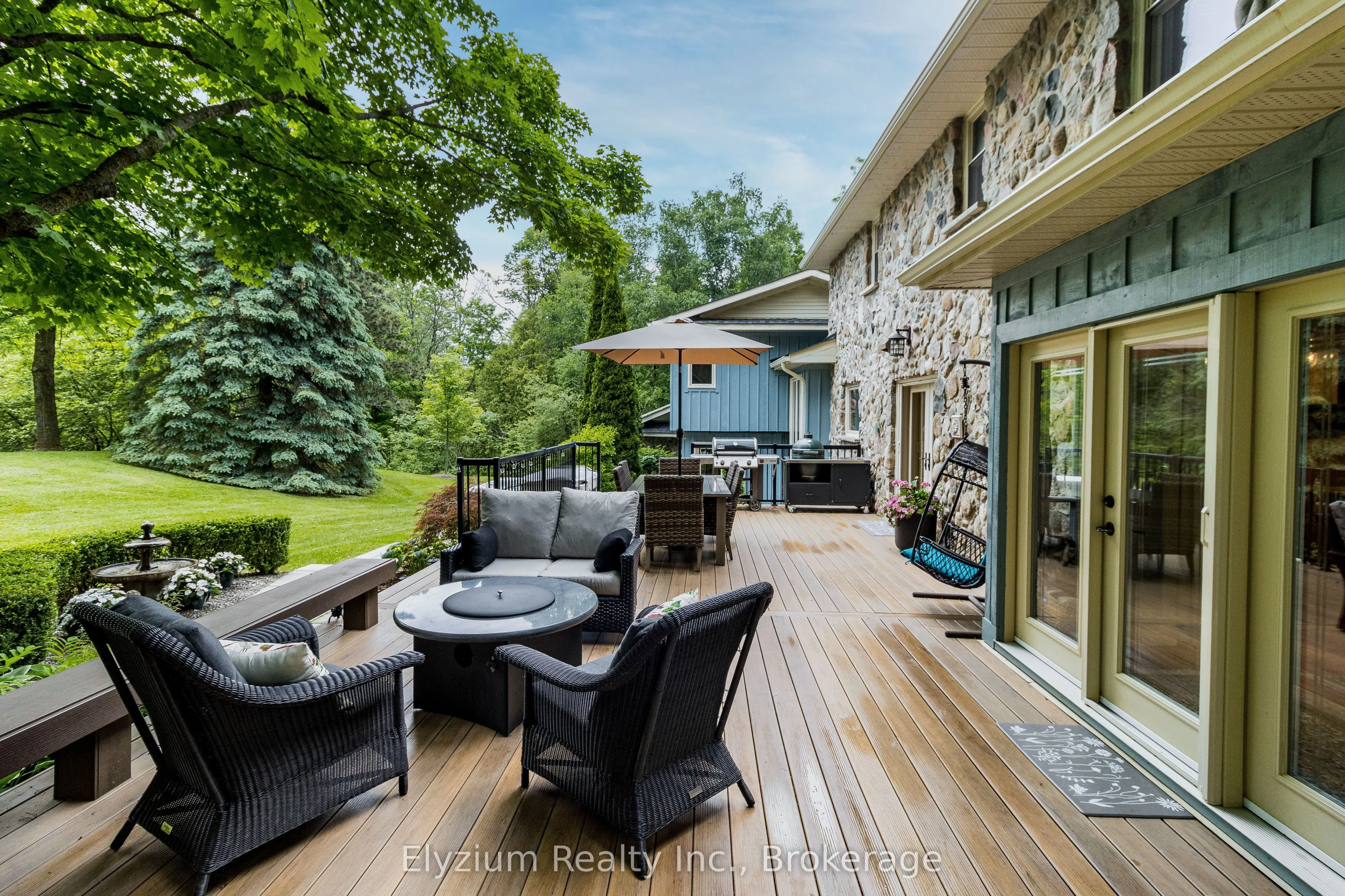 27 Cedar Drive