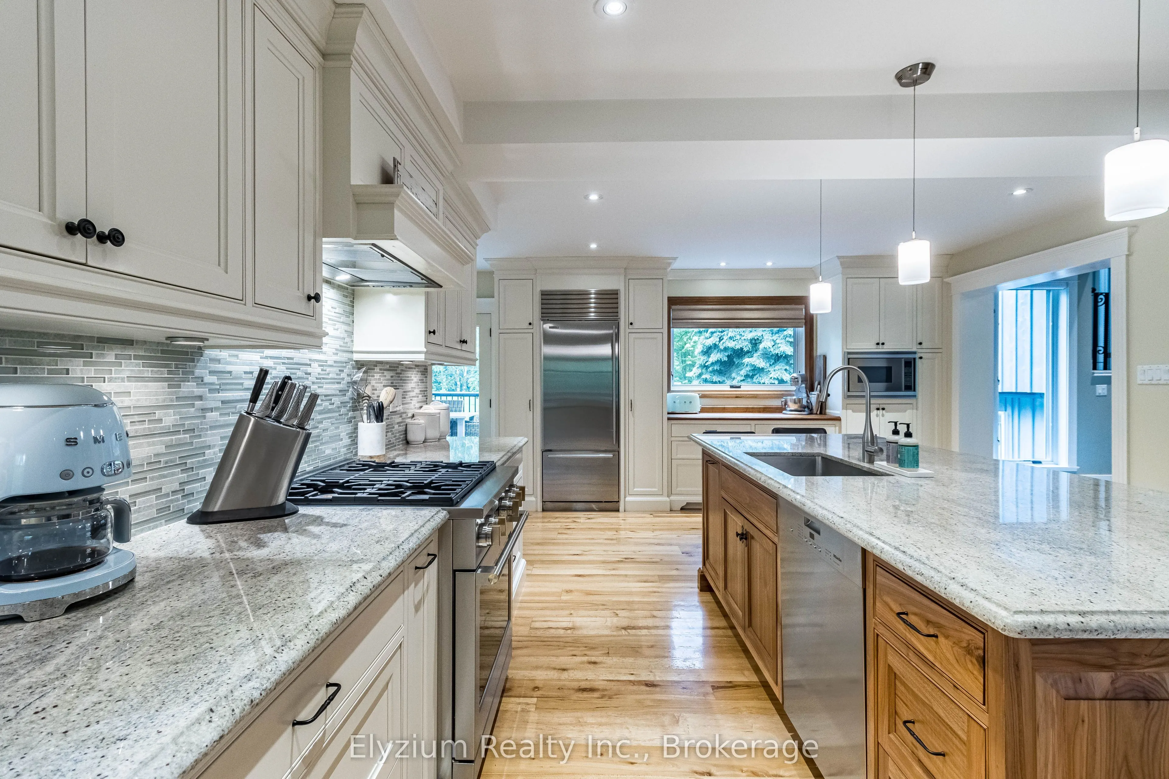 27 Cedar Drive