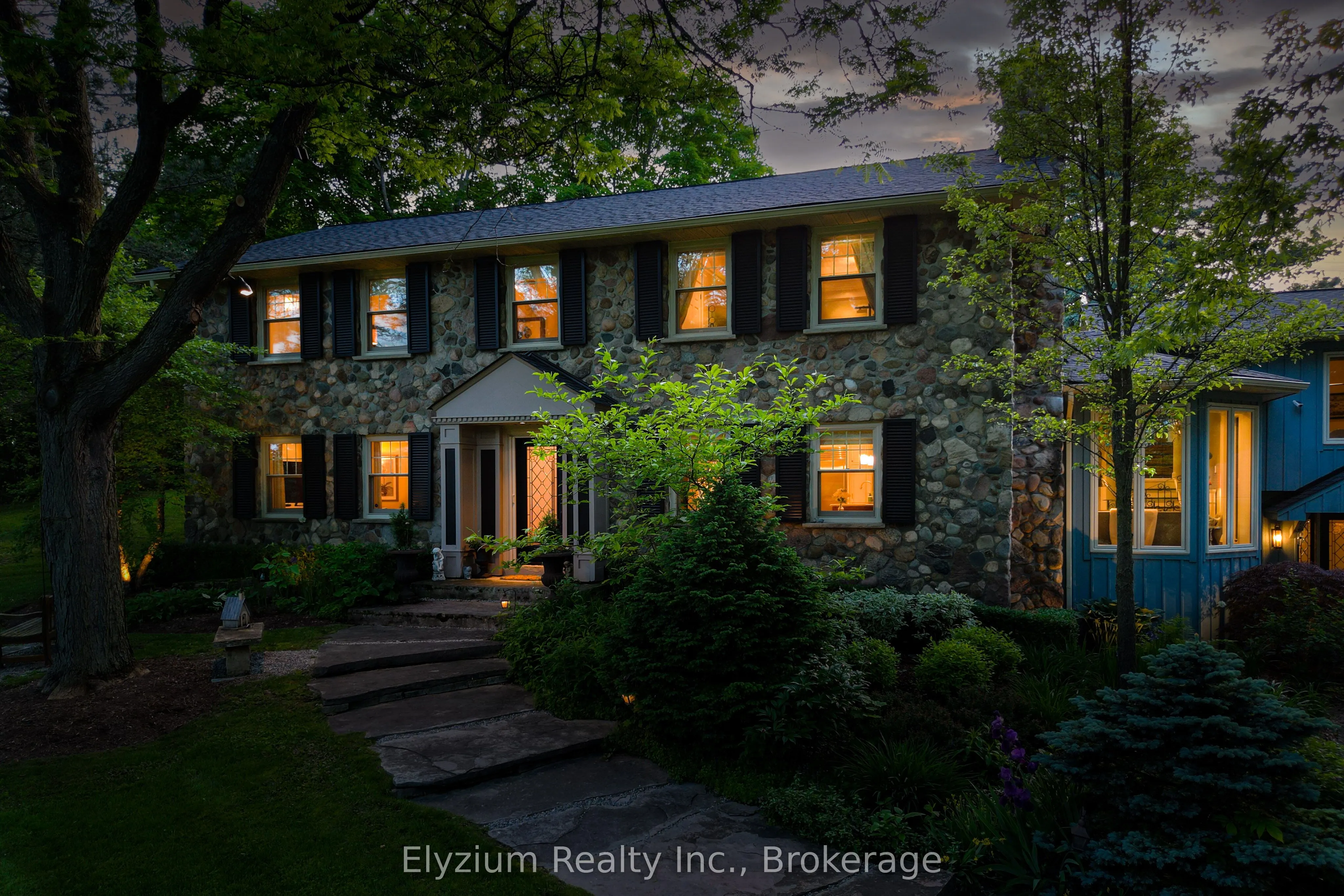 27 Cedar Drive