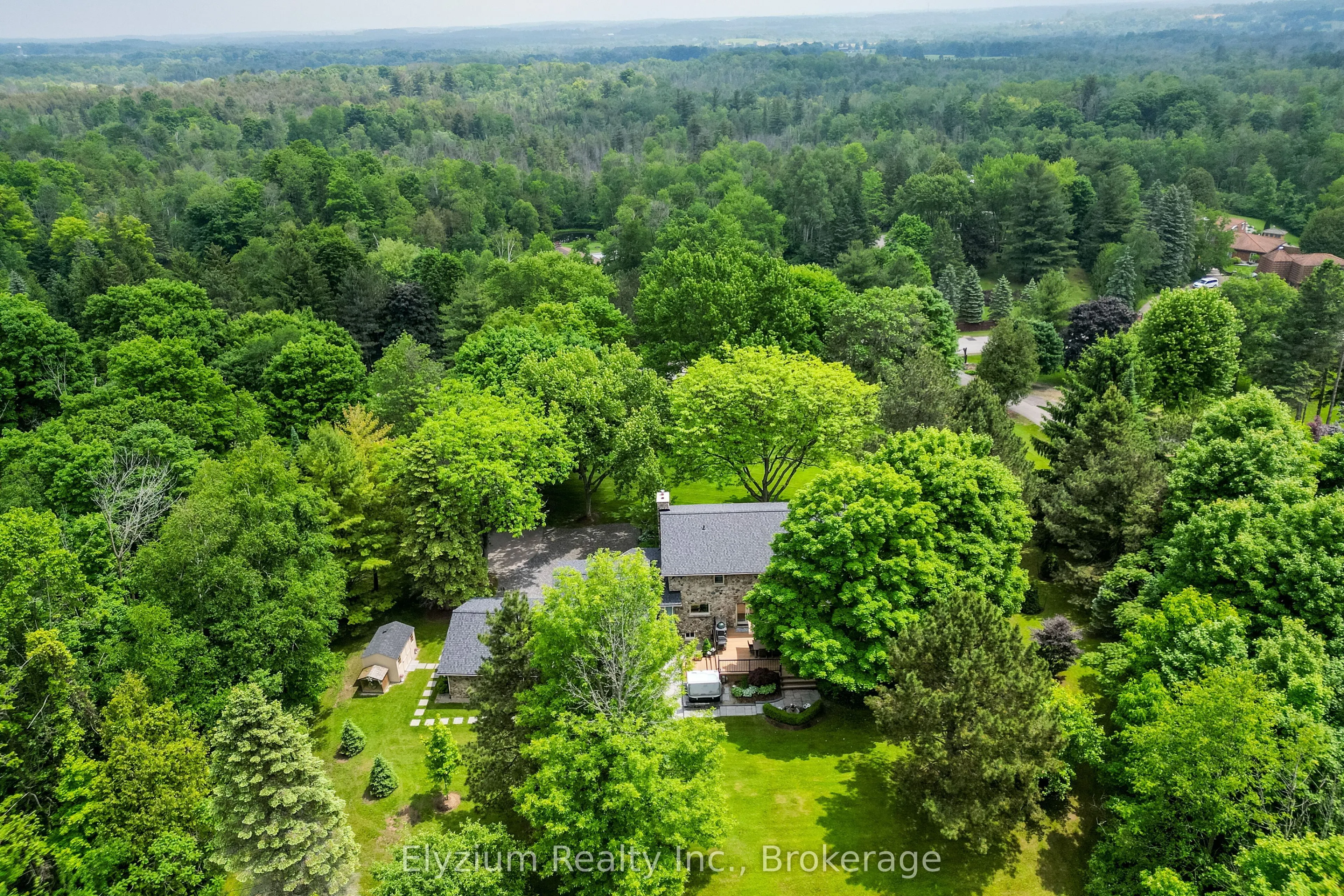 27 Cedar Drive