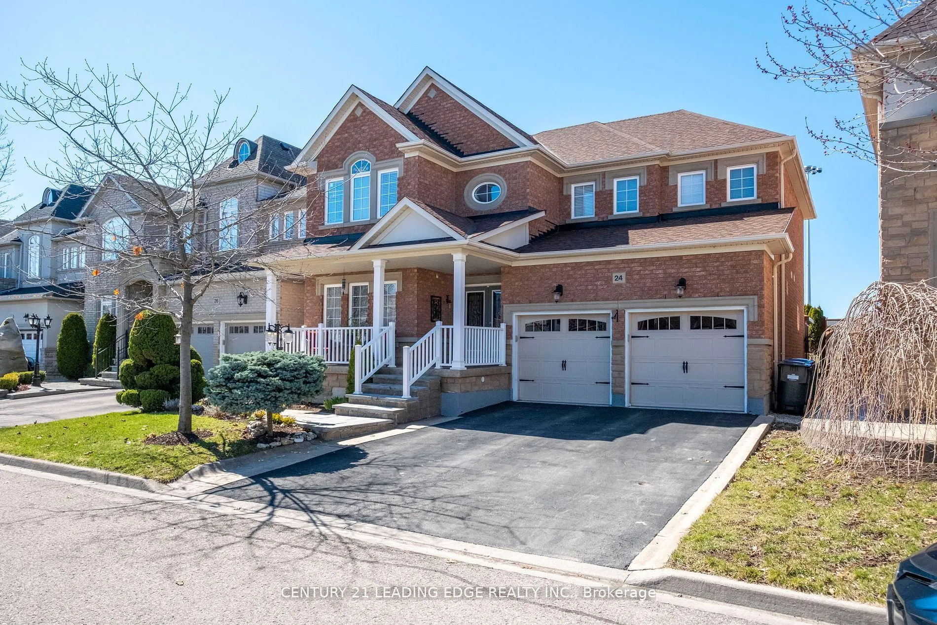 24 Lightheart Drive N