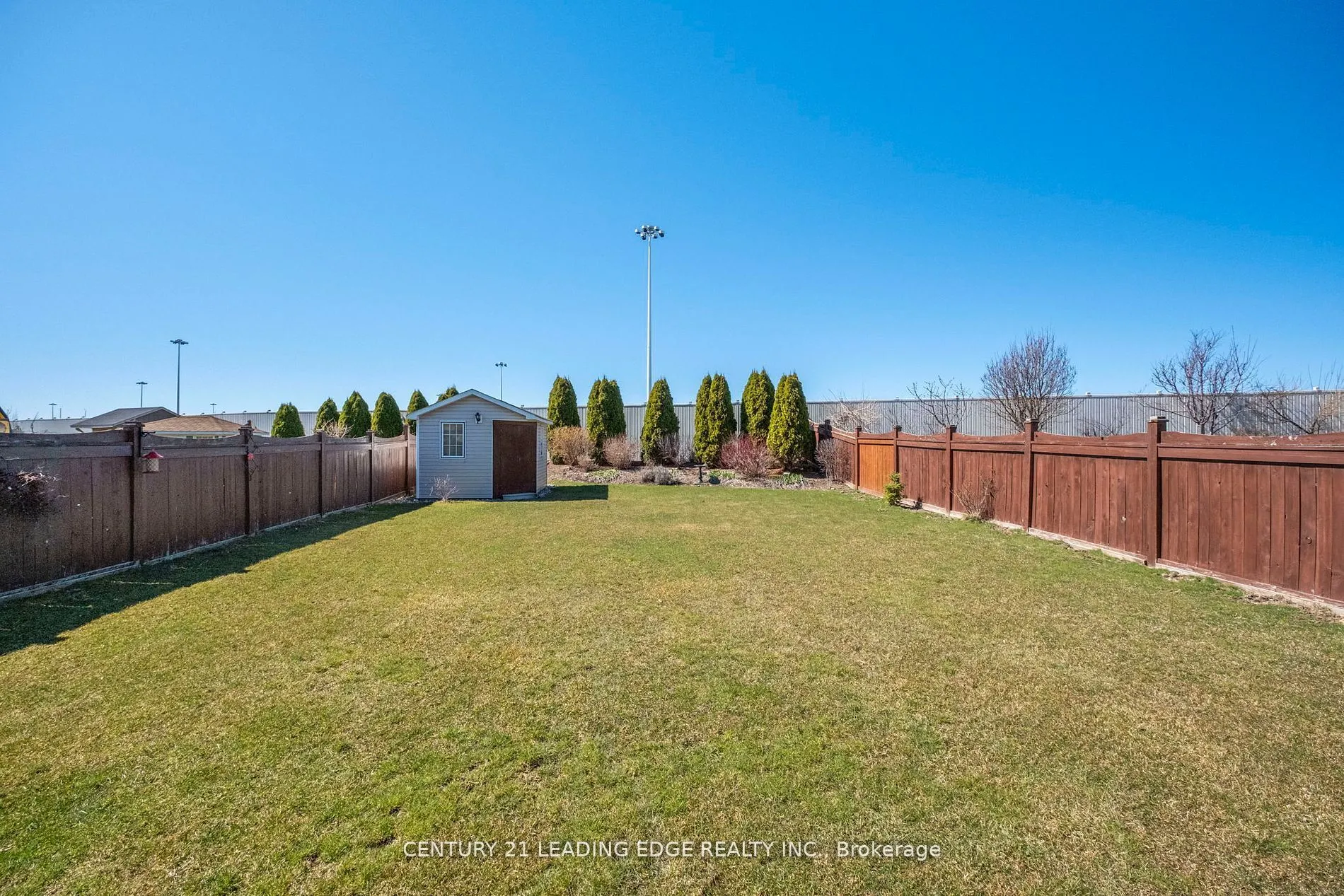 24 Lightheart Drive N