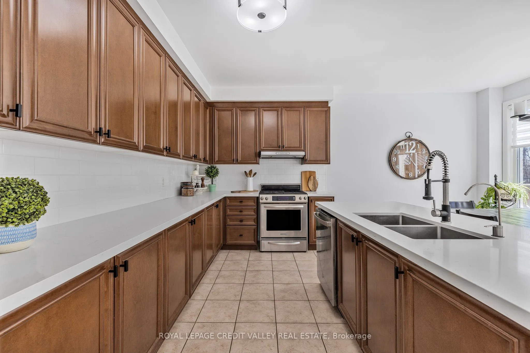 14 Larande Court