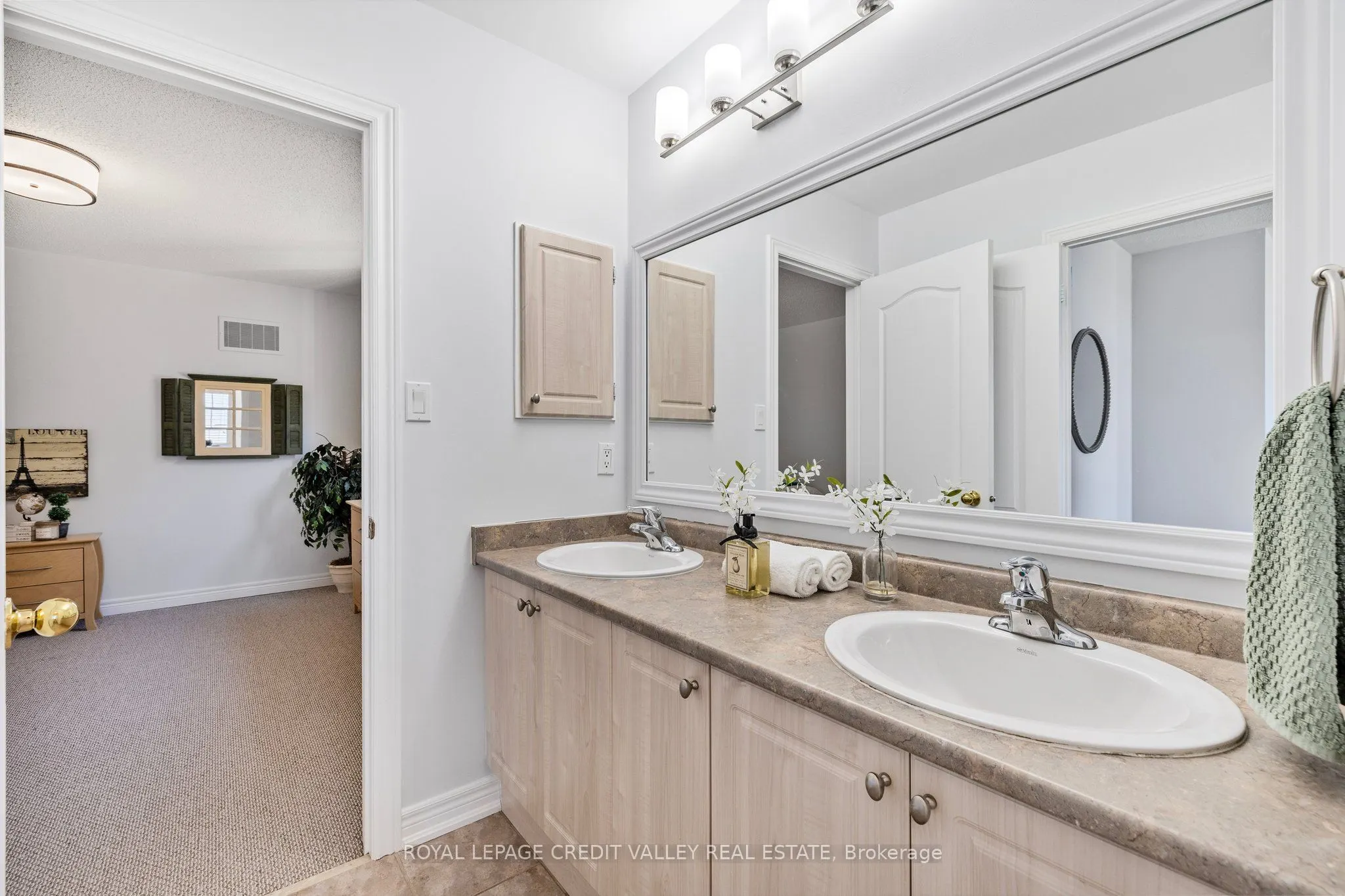 14 Larande Court