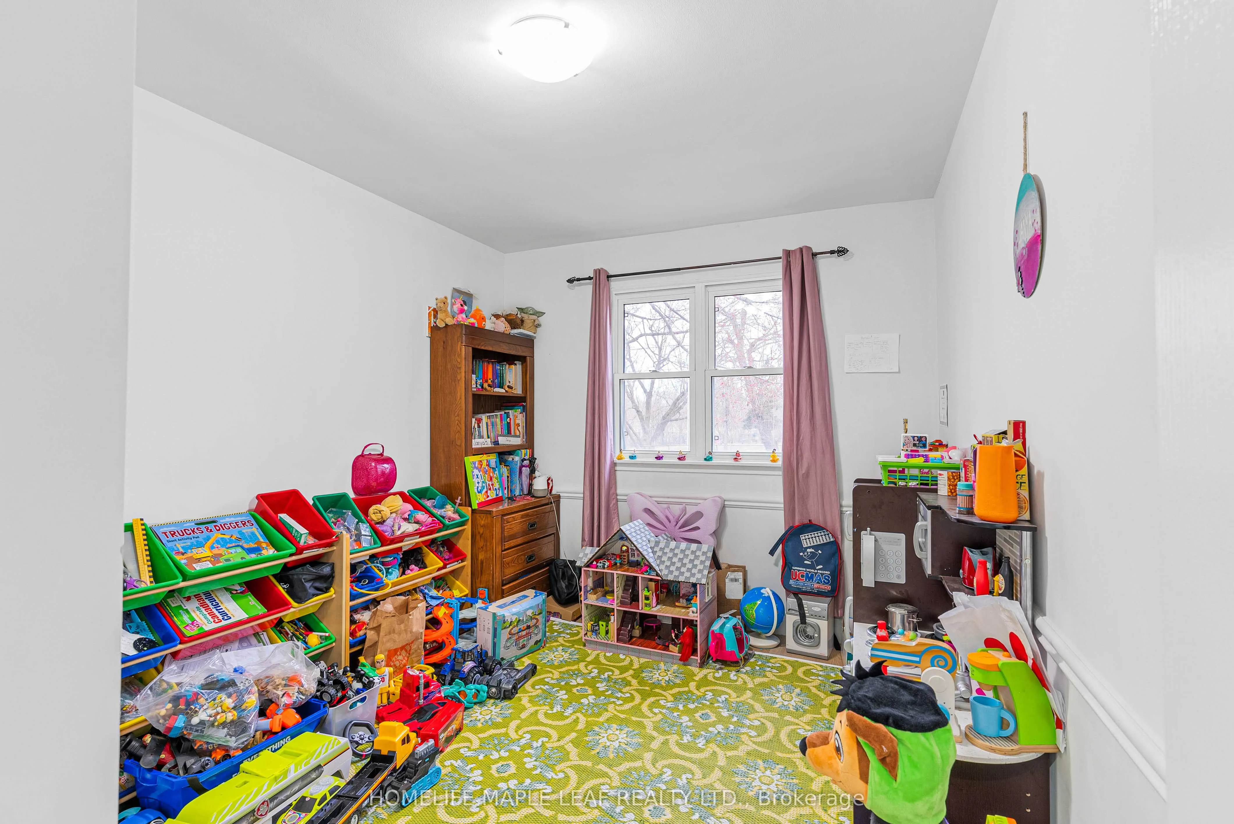 292 Woodward Avenue