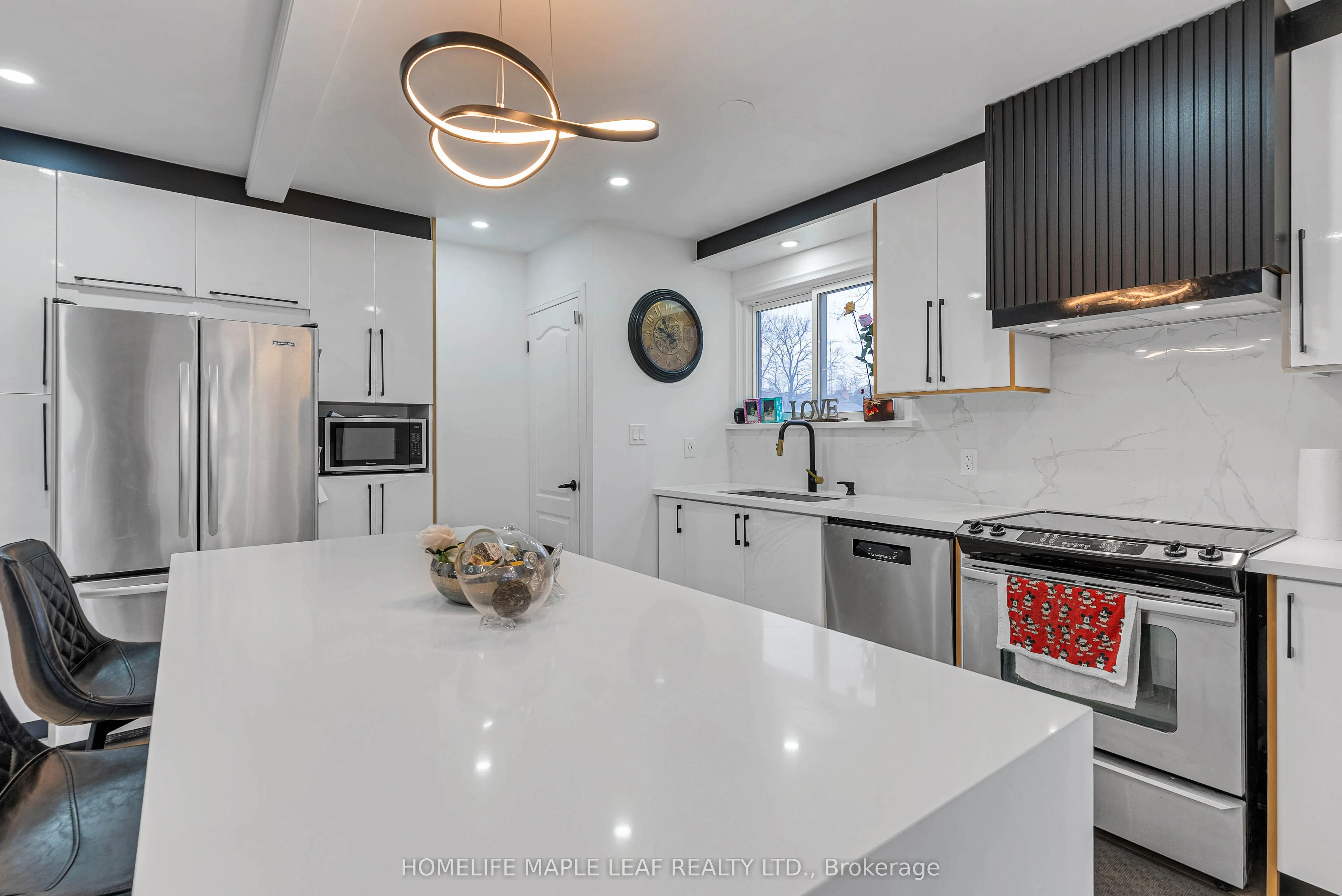 292 Woodward Avenue