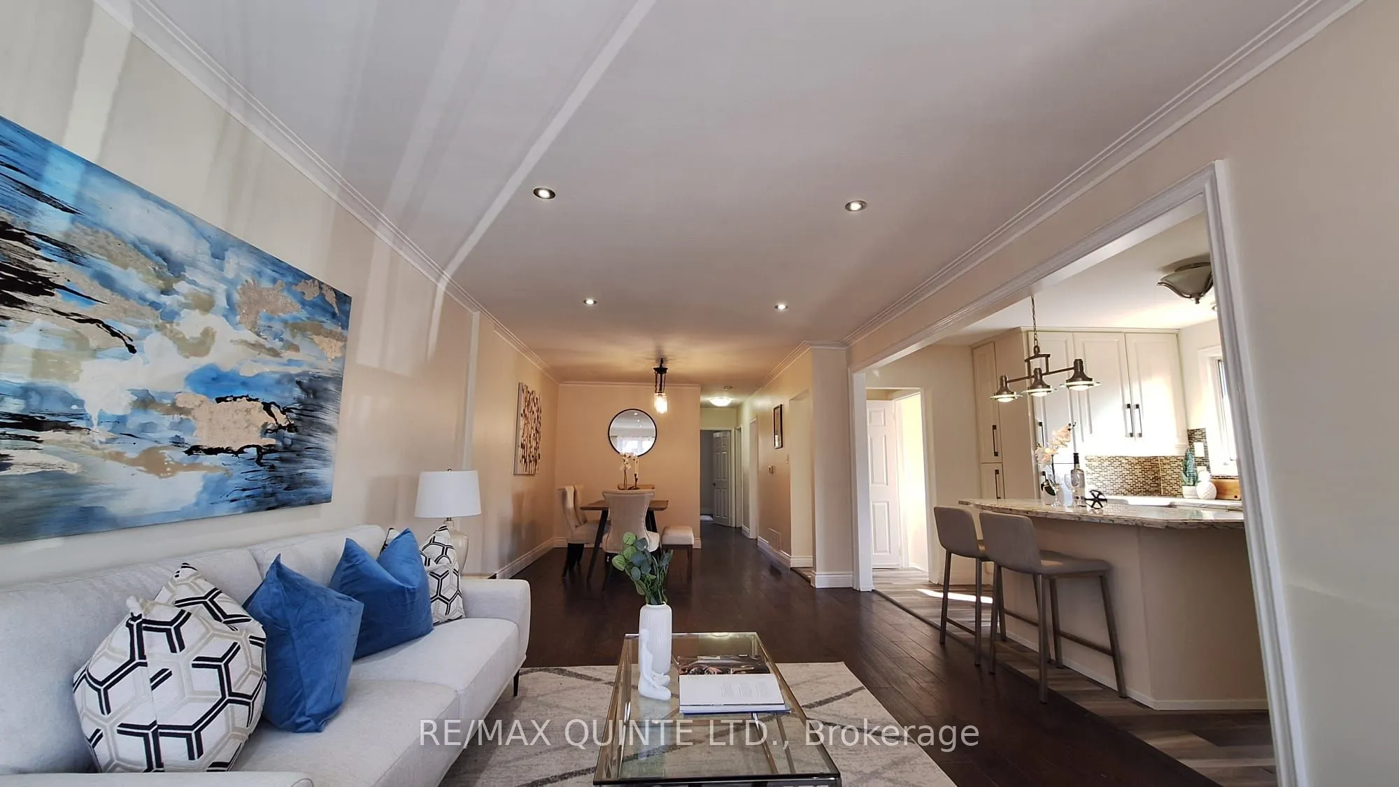 3375 Kelowna Court