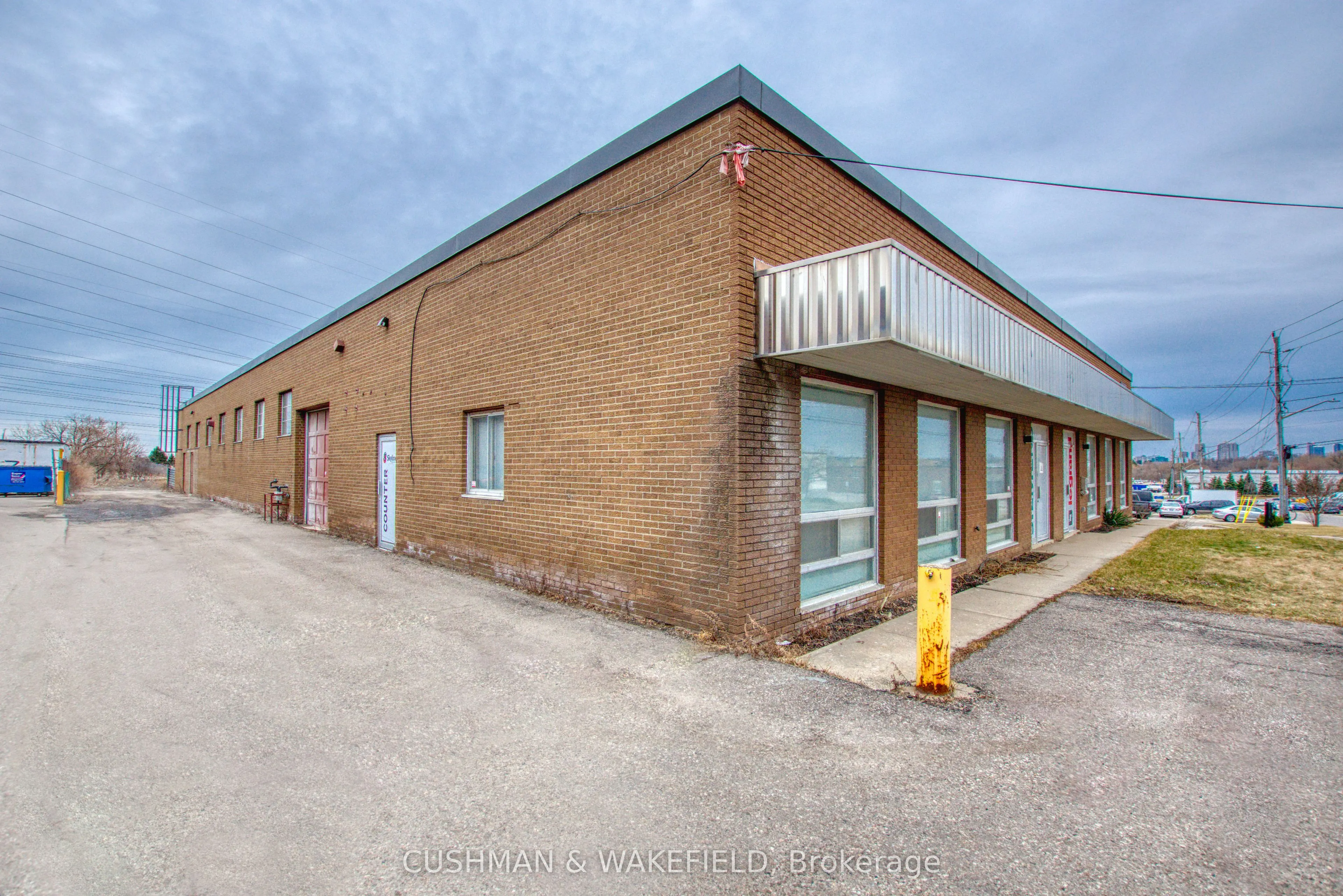 1200 Fewster Drive