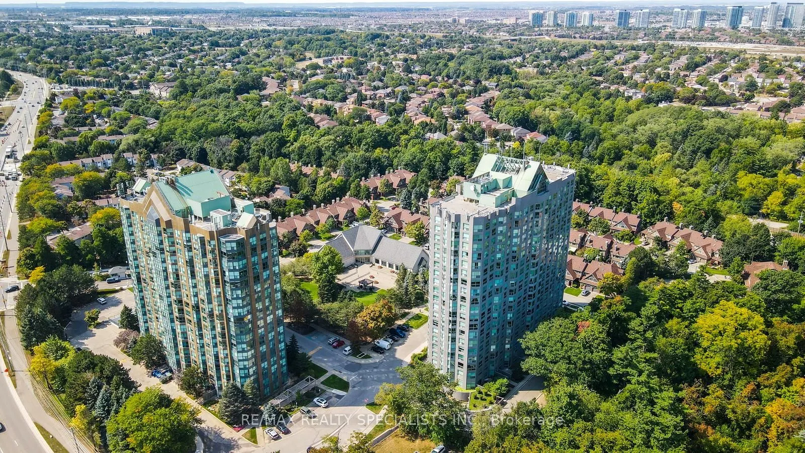 2177 Burnhamthorpe Road W #1605