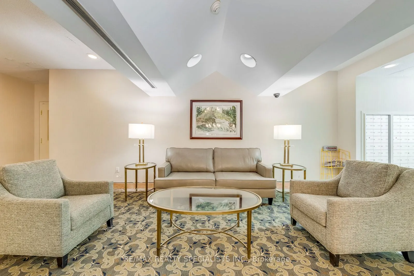2177 Burnhamthorpe Road W #1605