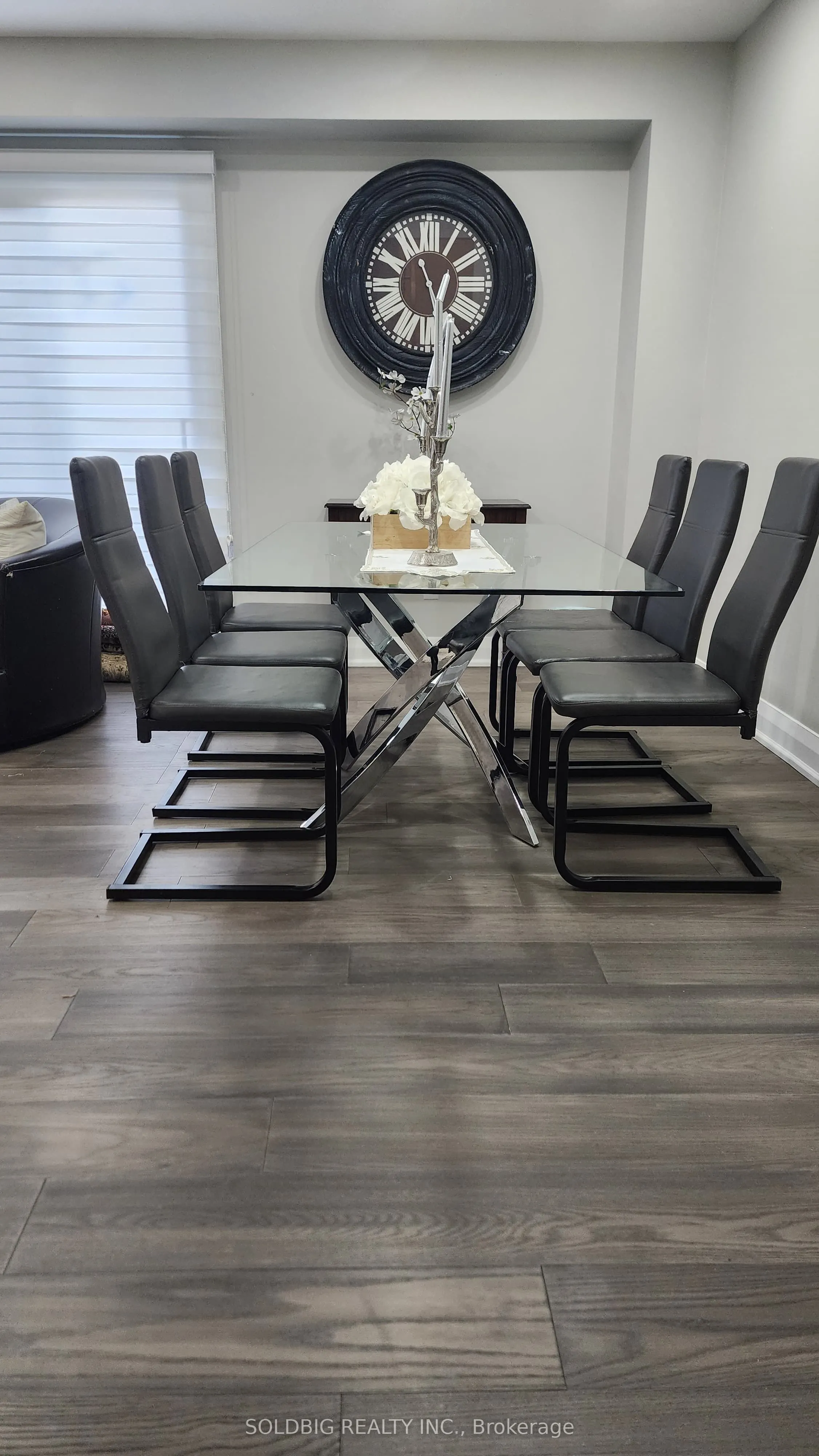 4079 Trapper Crescent, #Upper