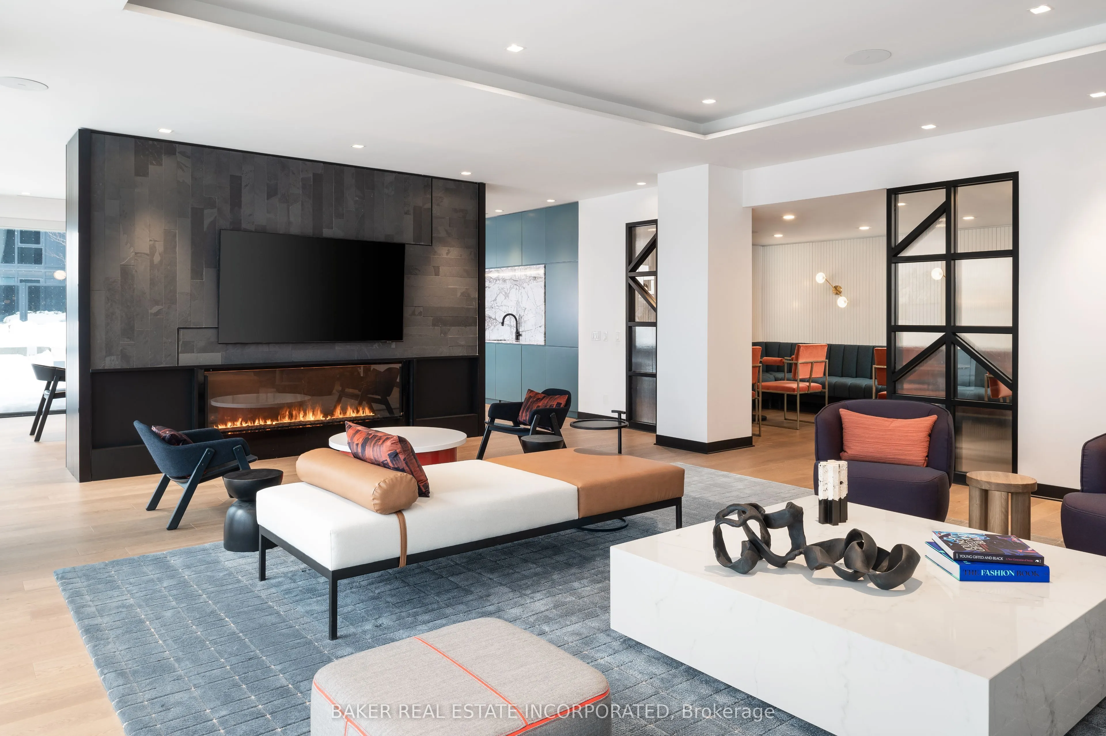 740 Dupont Street #208