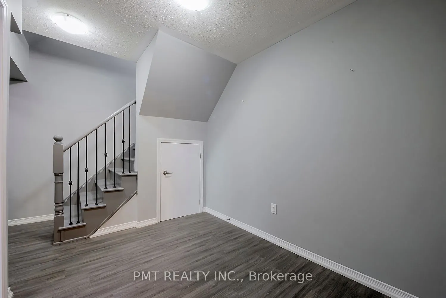 26 Fieldway Road #46