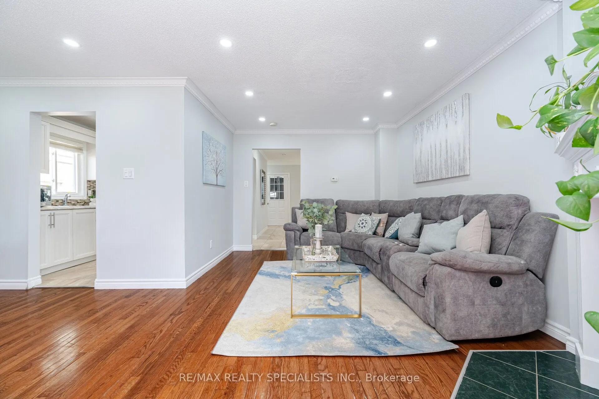 10 Wheatfield Road
