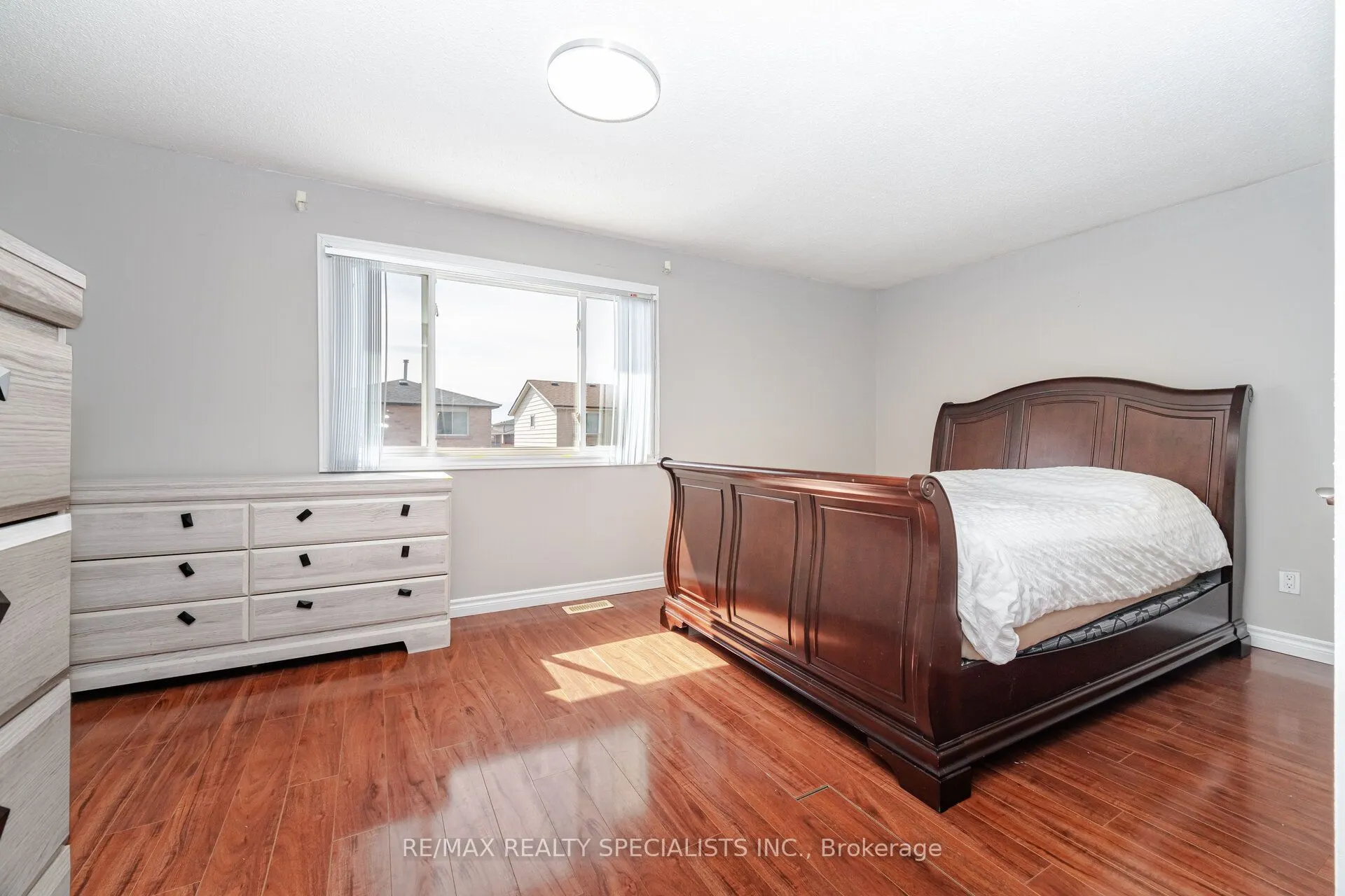 10 Wheatfield Road