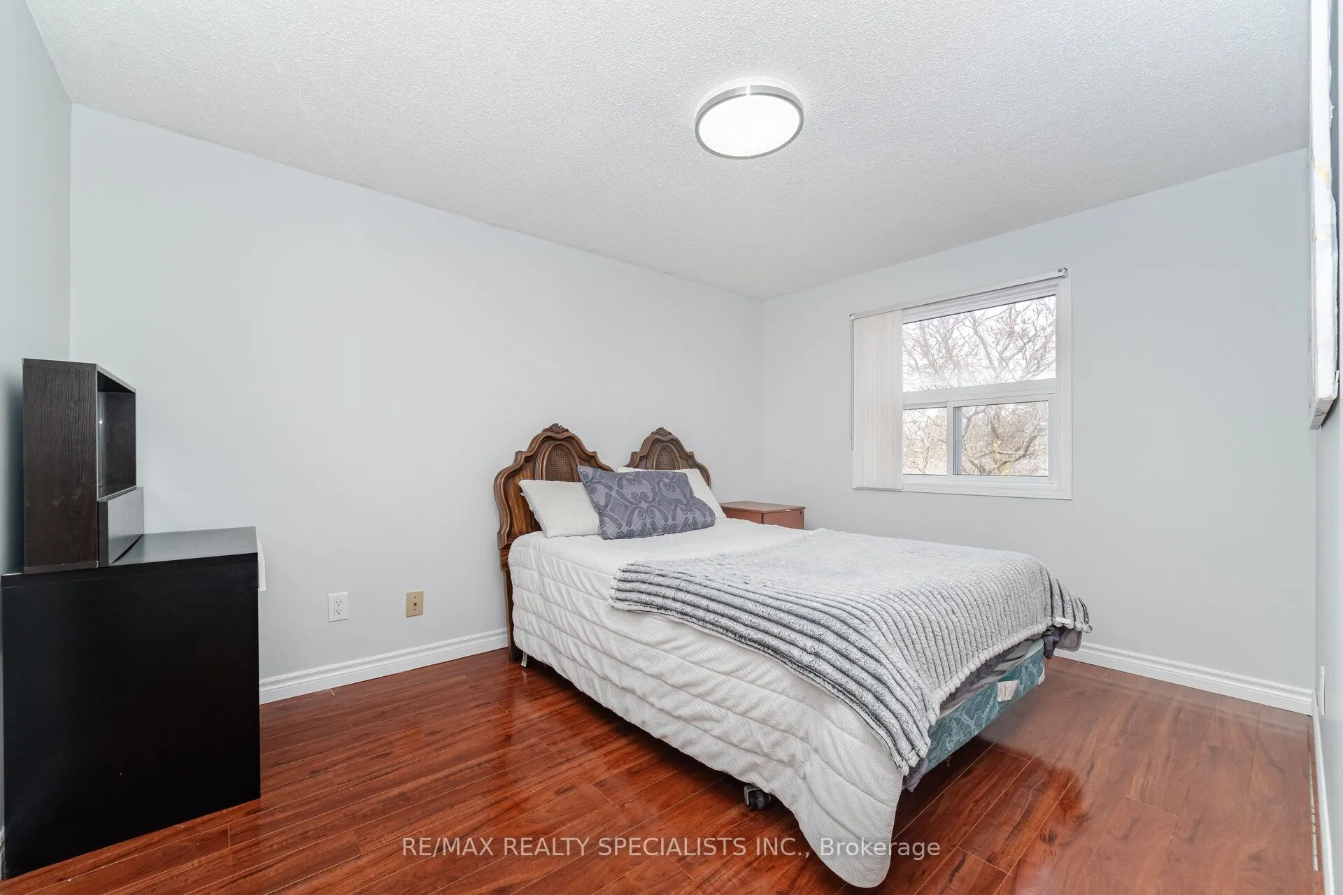 10 Wheatfield Road