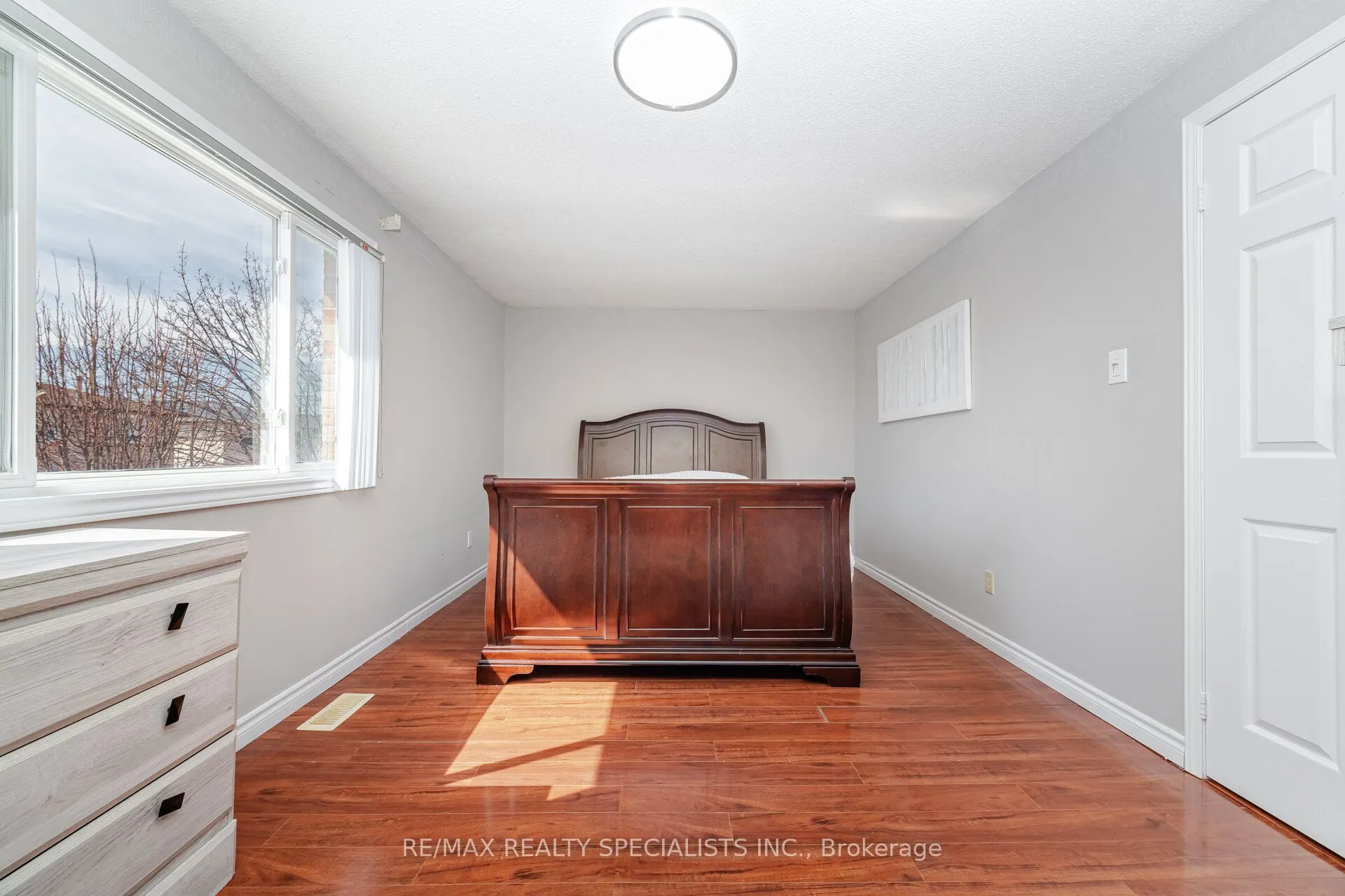 10 Wheatfield Road