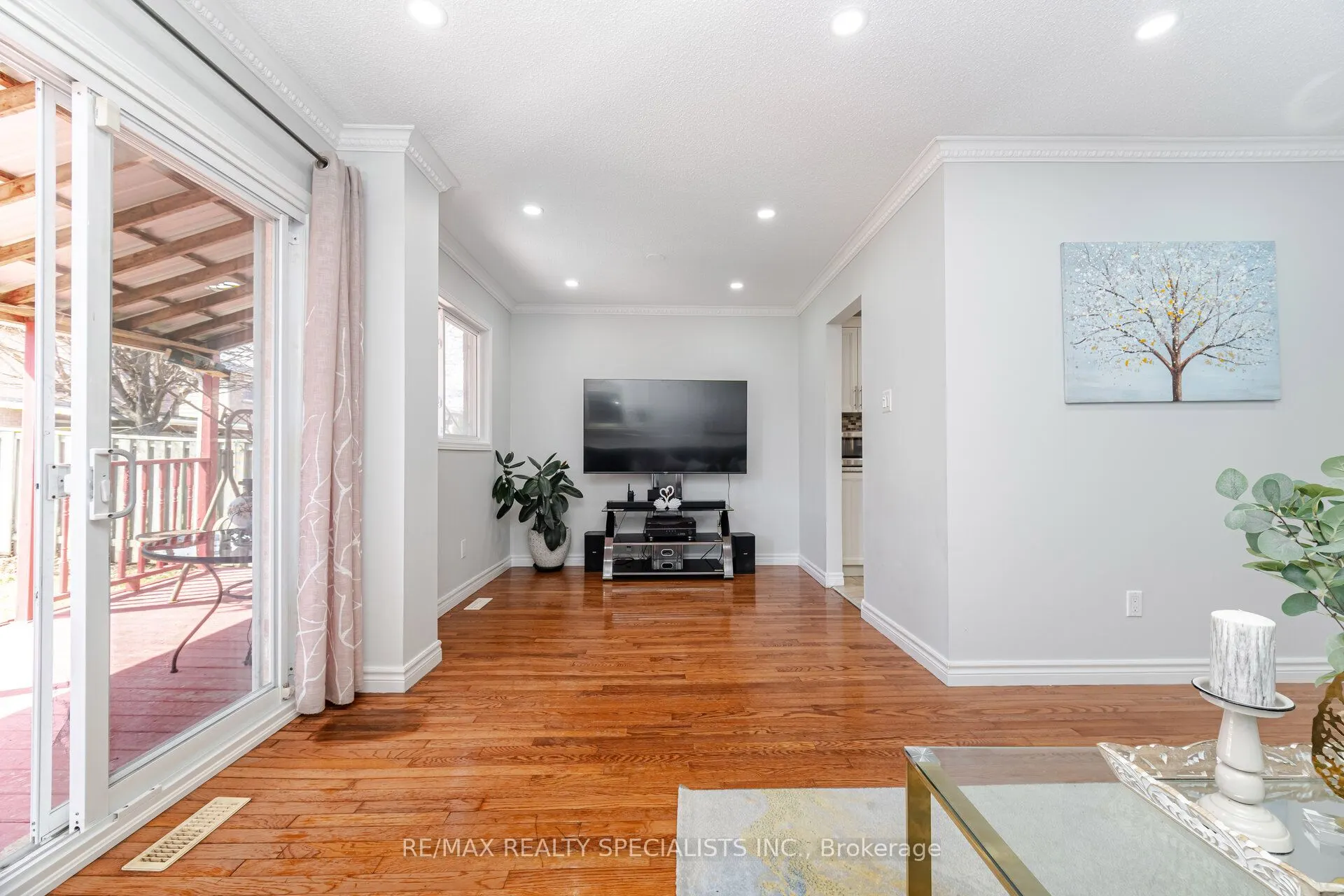 10 Wheatfield Road