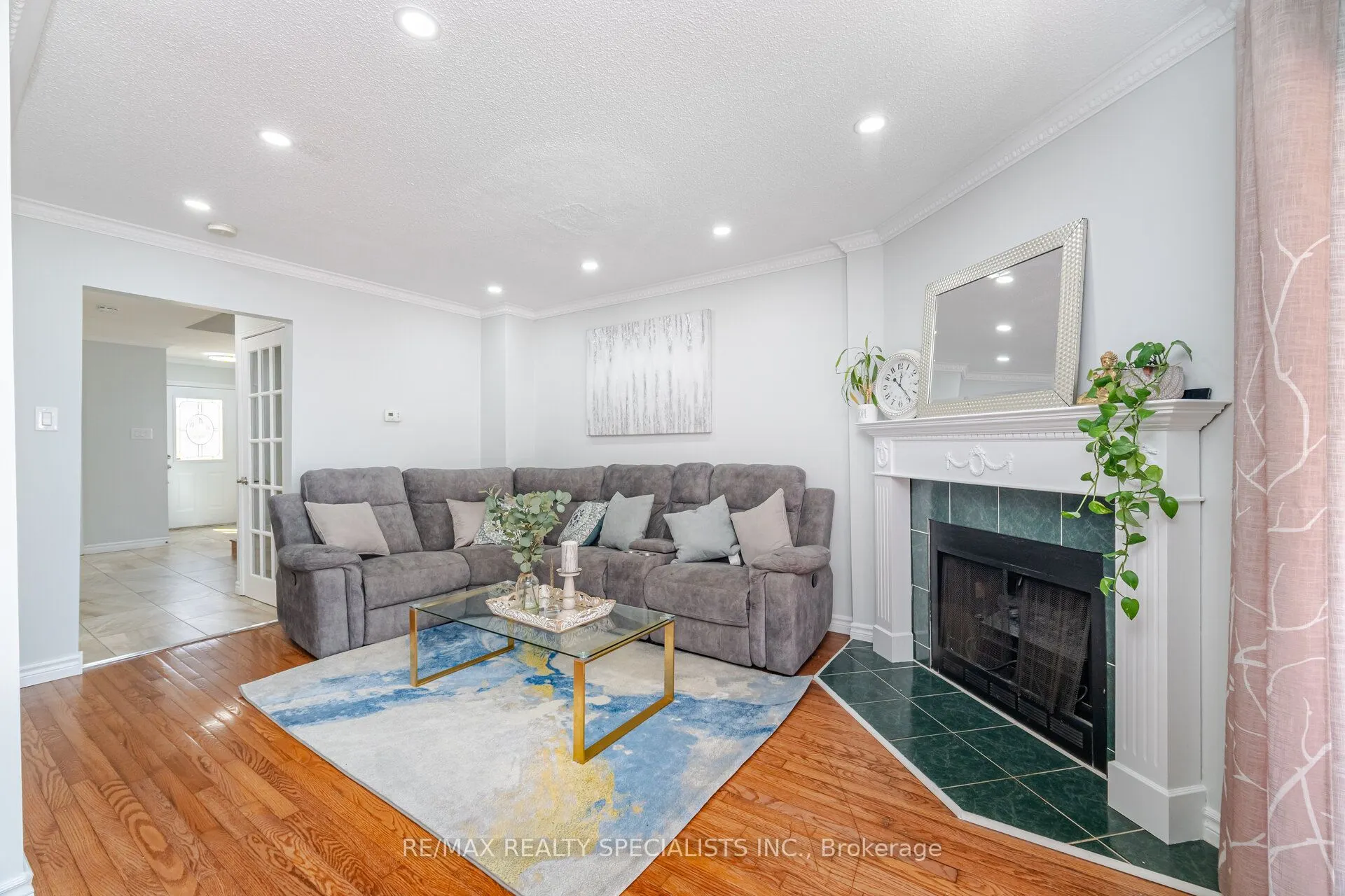 10 Wheatfield Road