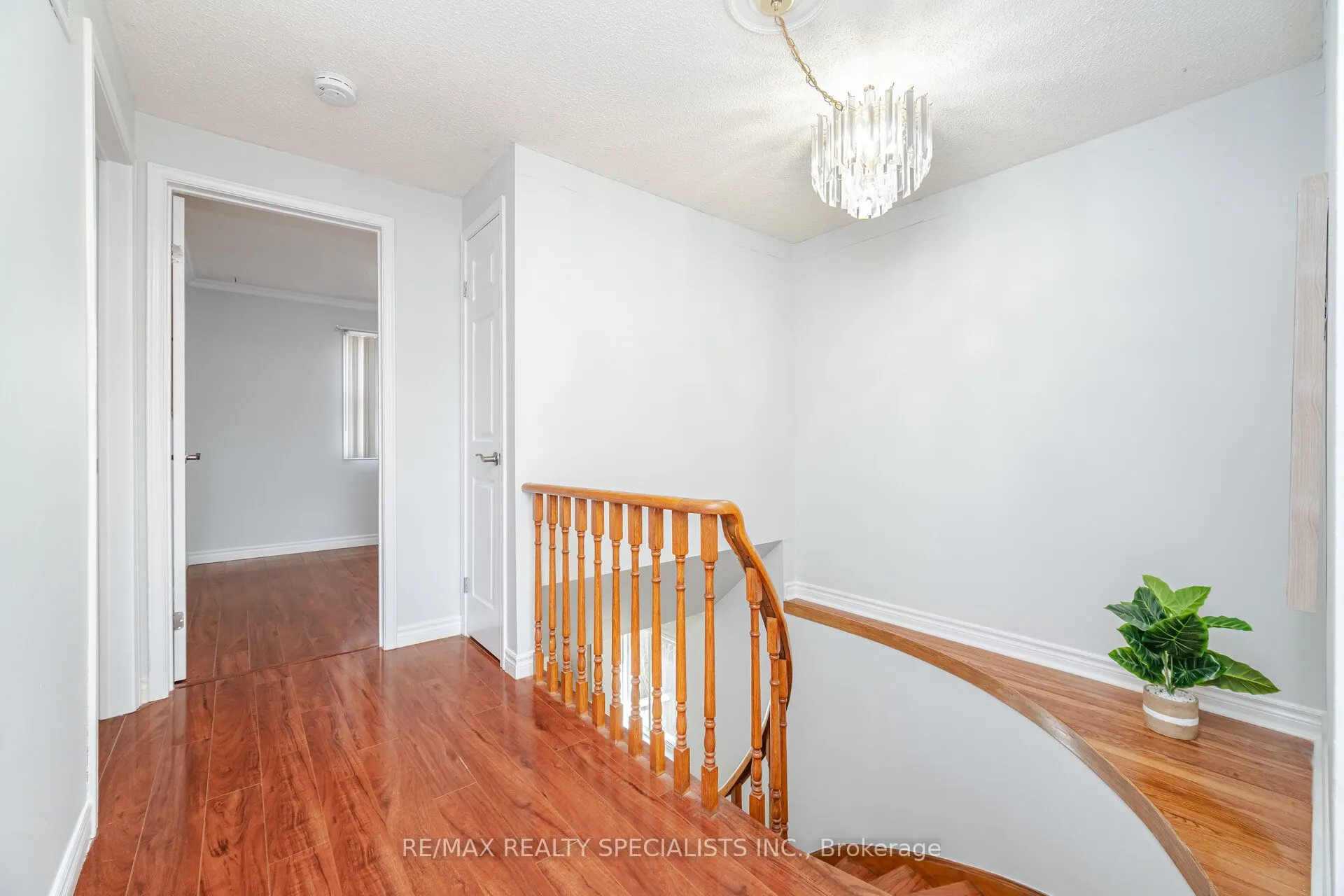 10 Wheatfield Road