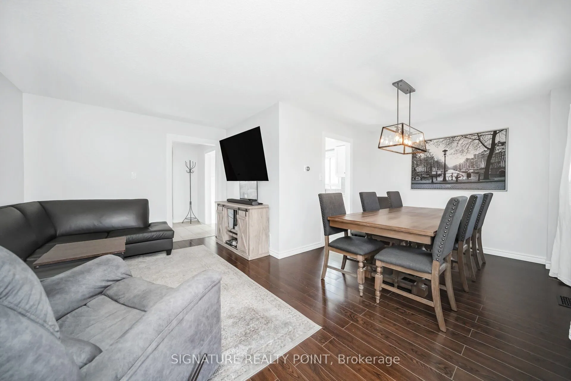 222 Simmons Boulevard