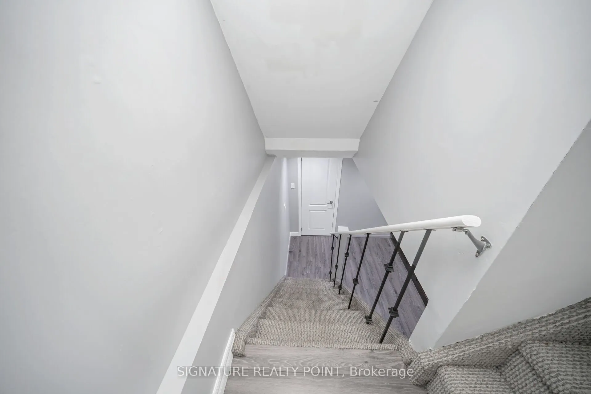 222 Simmons Boulevard