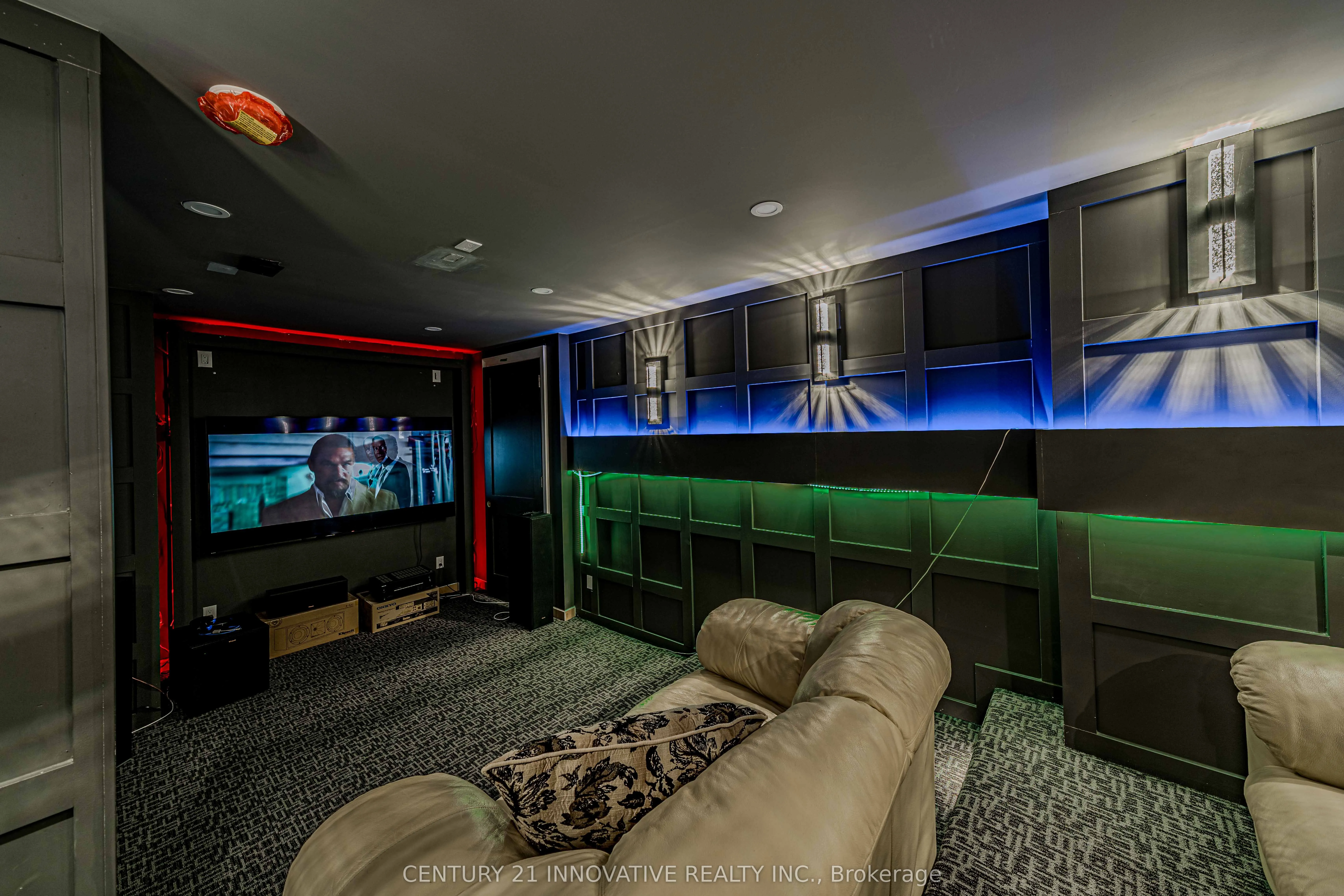 3096 Daniel Way