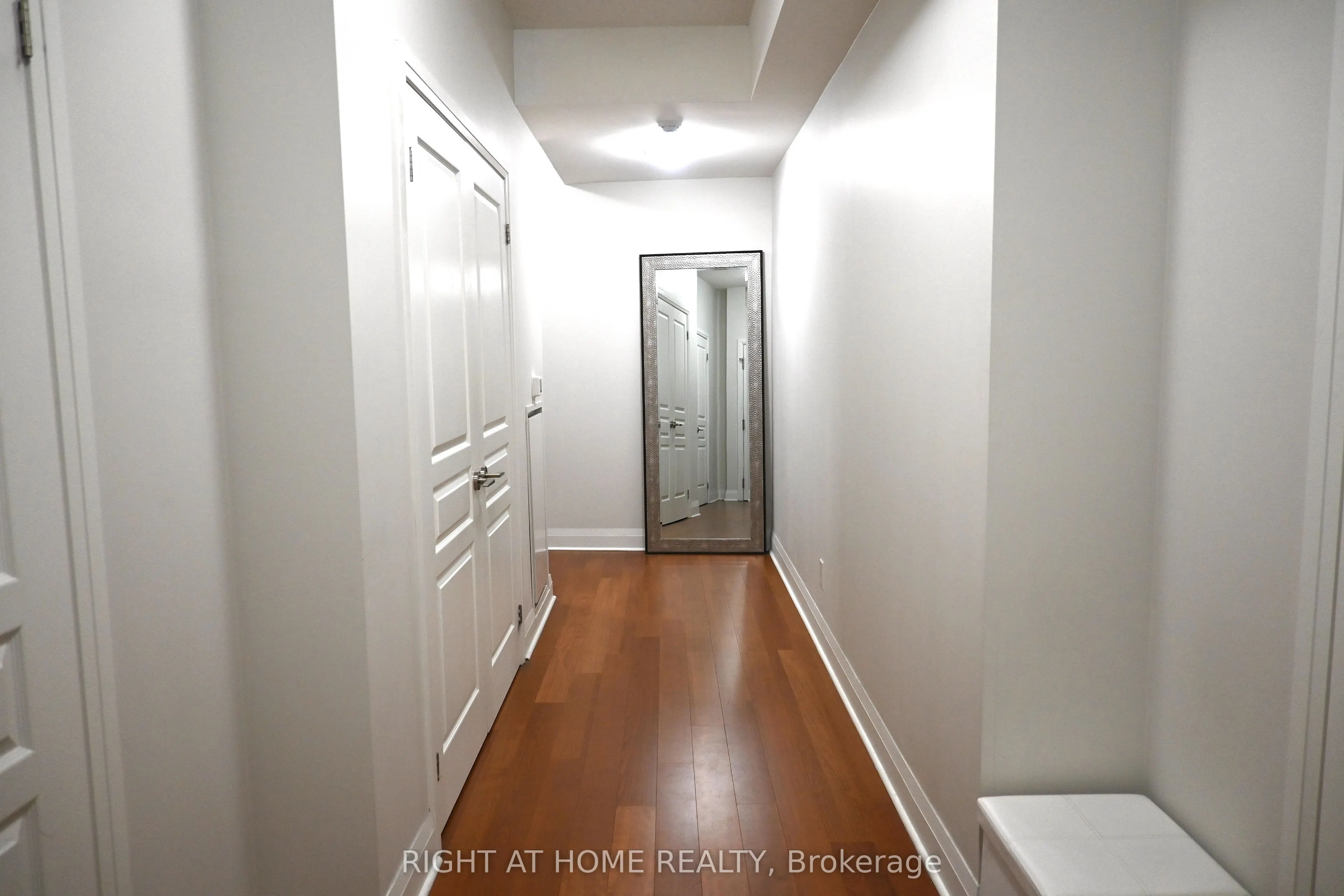 1 Hurontario Street #315