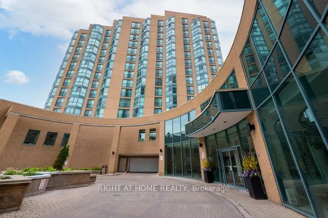 150 Dunlop Street E, #605