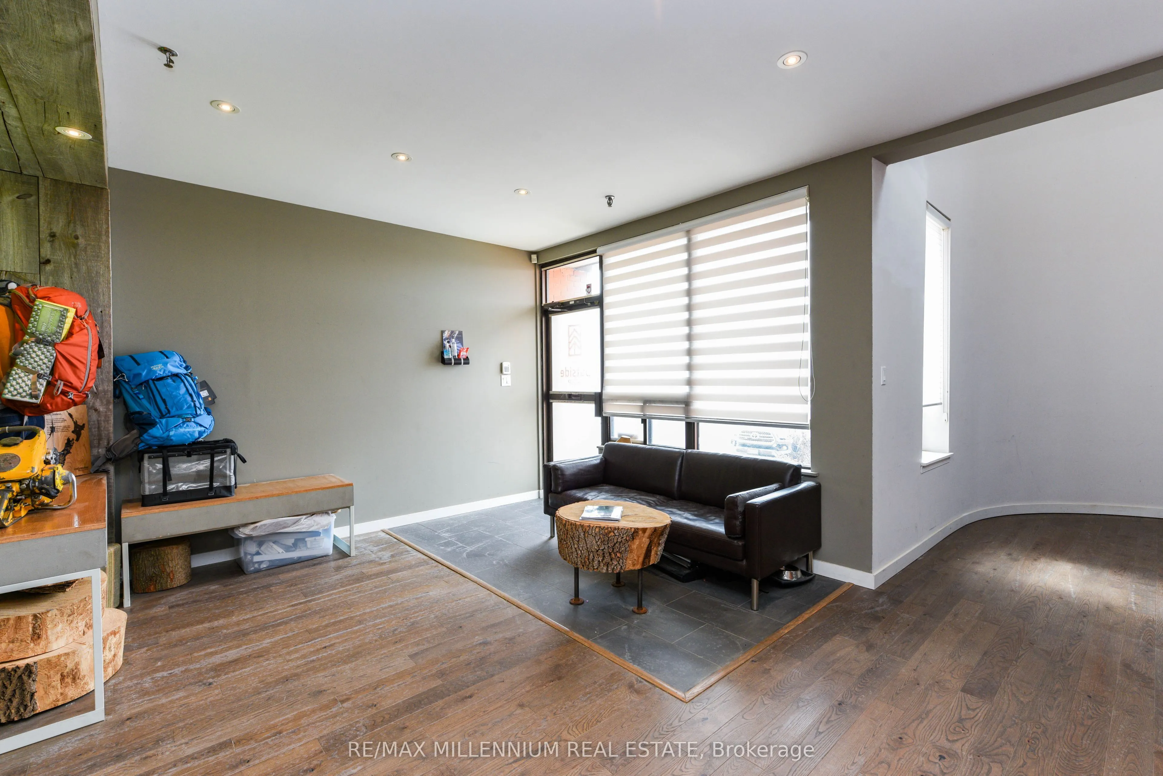 750 Oakdale Road, #64