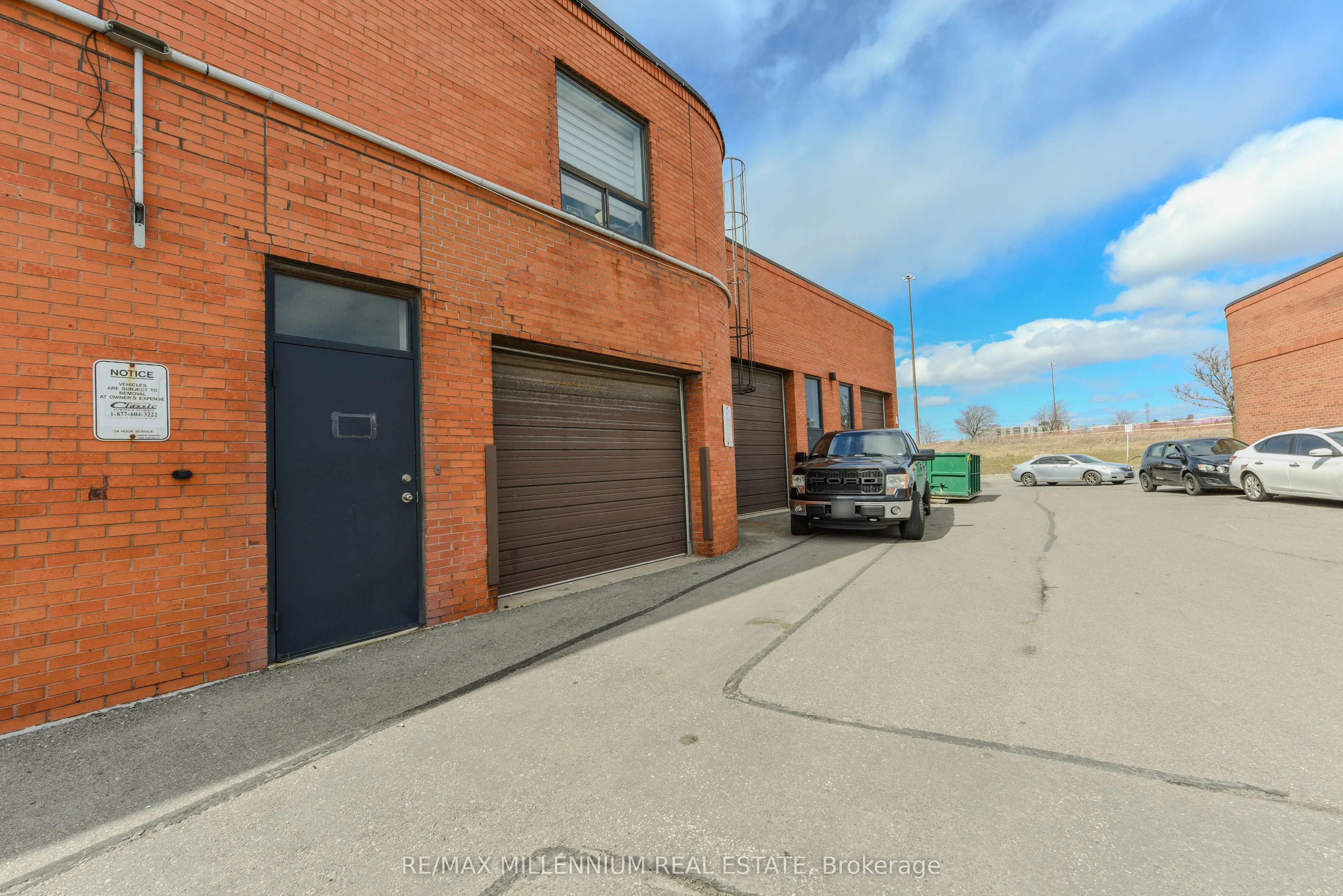 750 Oakdale Road, #64