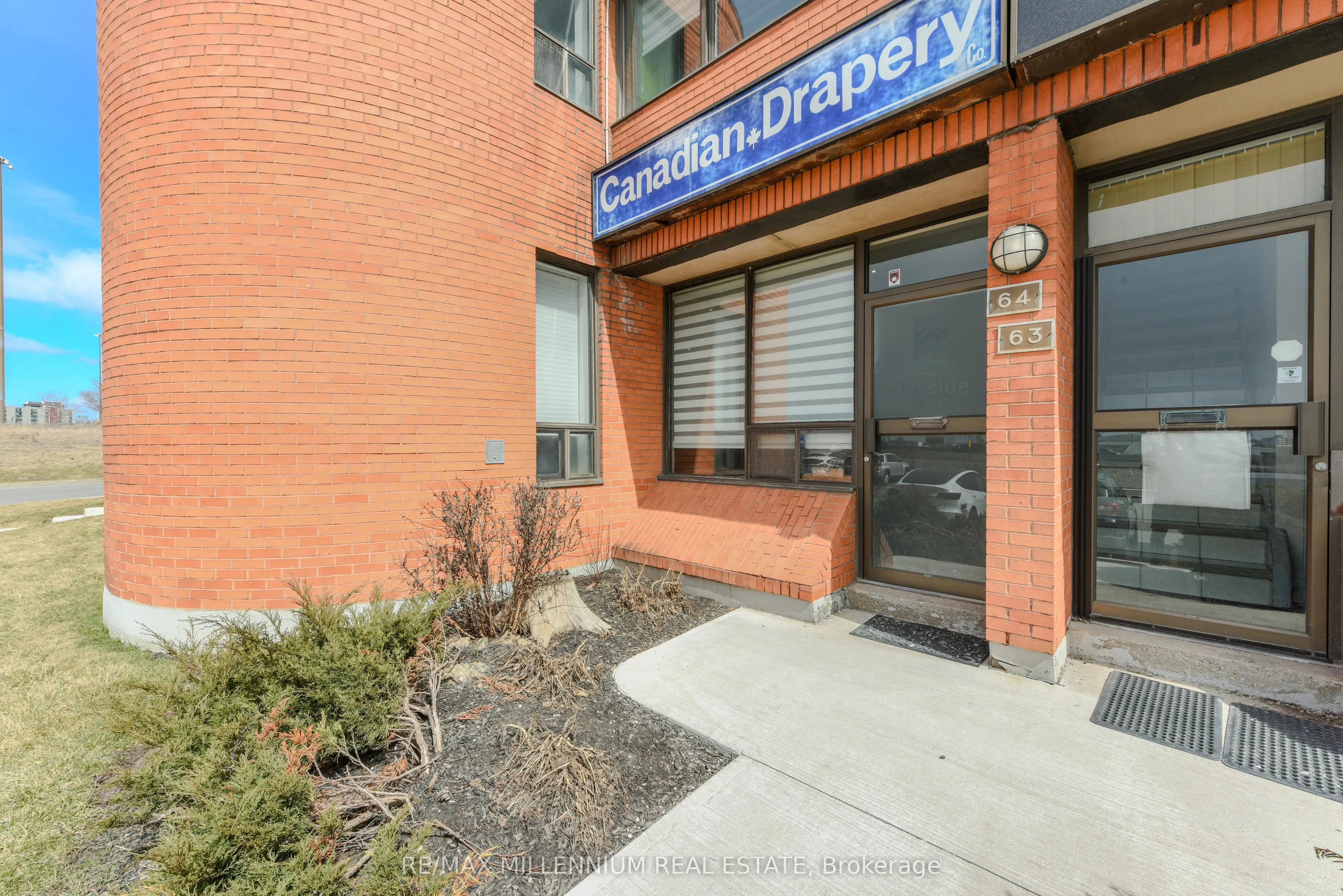 750 Oakdale Road, #64