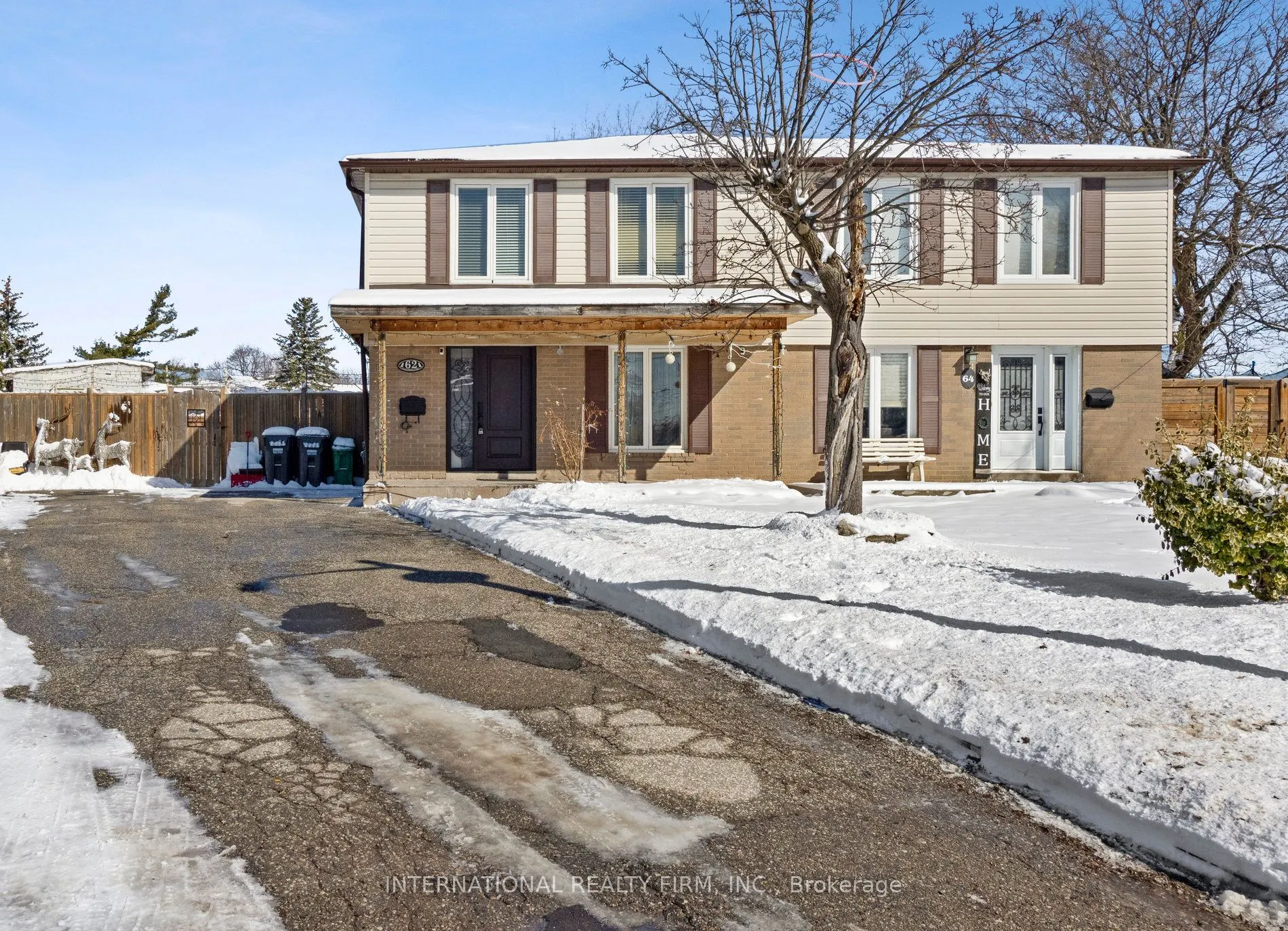 62 Glenmore Crescent
