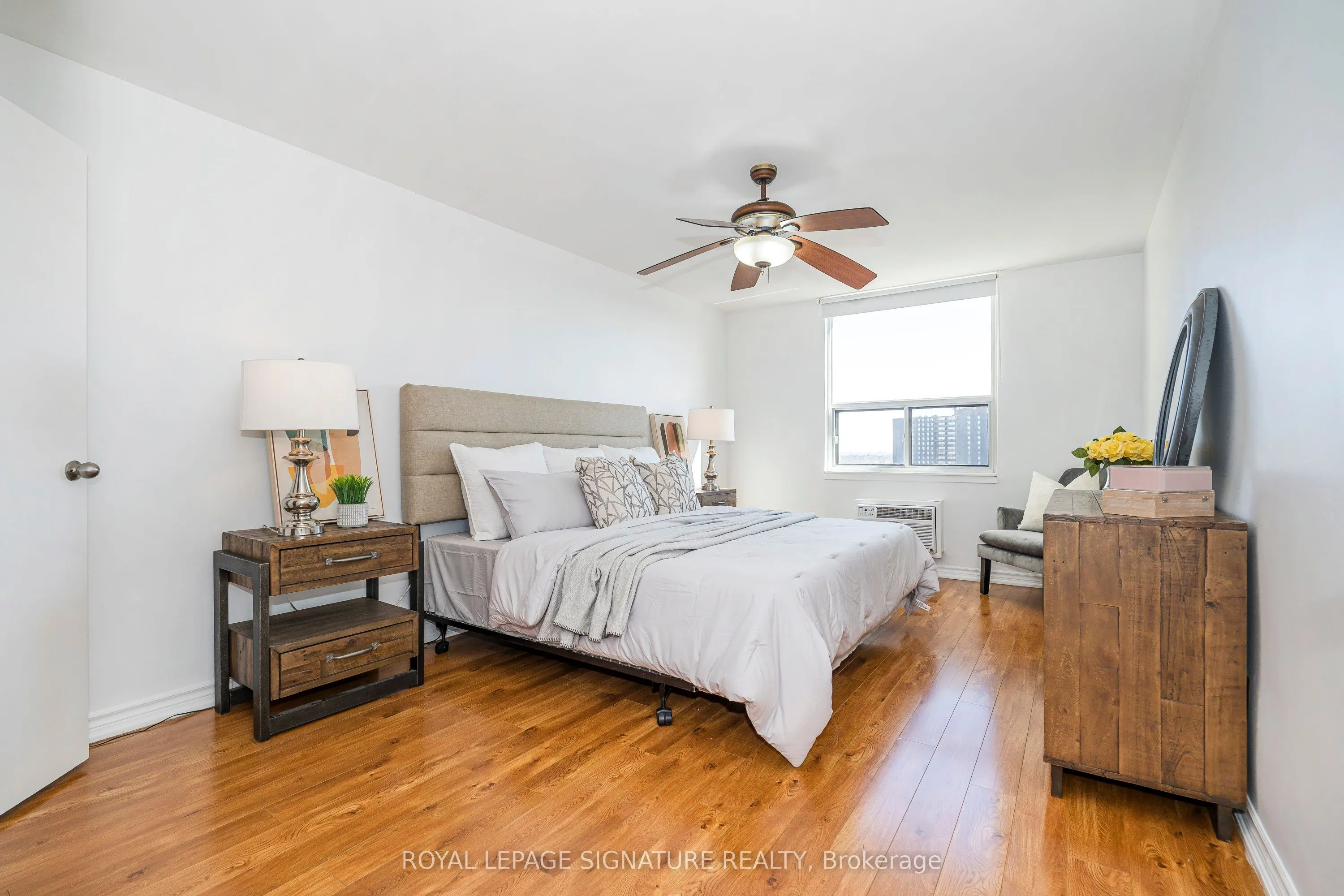 511 The West Mall #1908