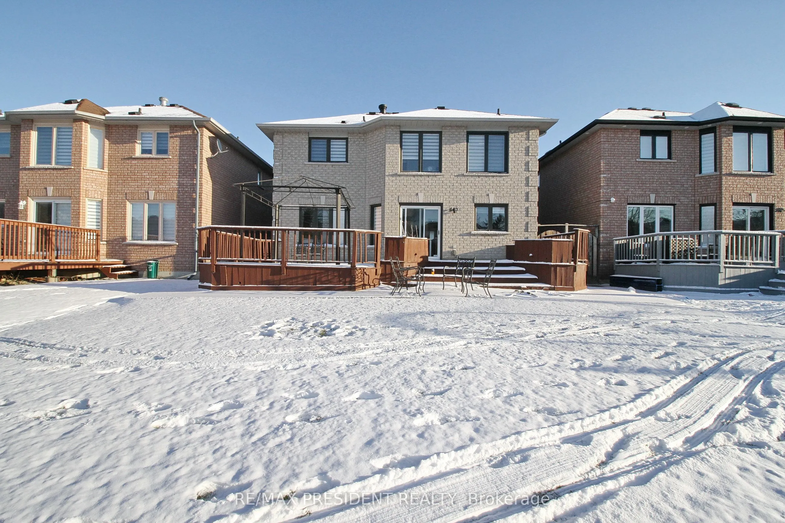 32 Deerglen Drive