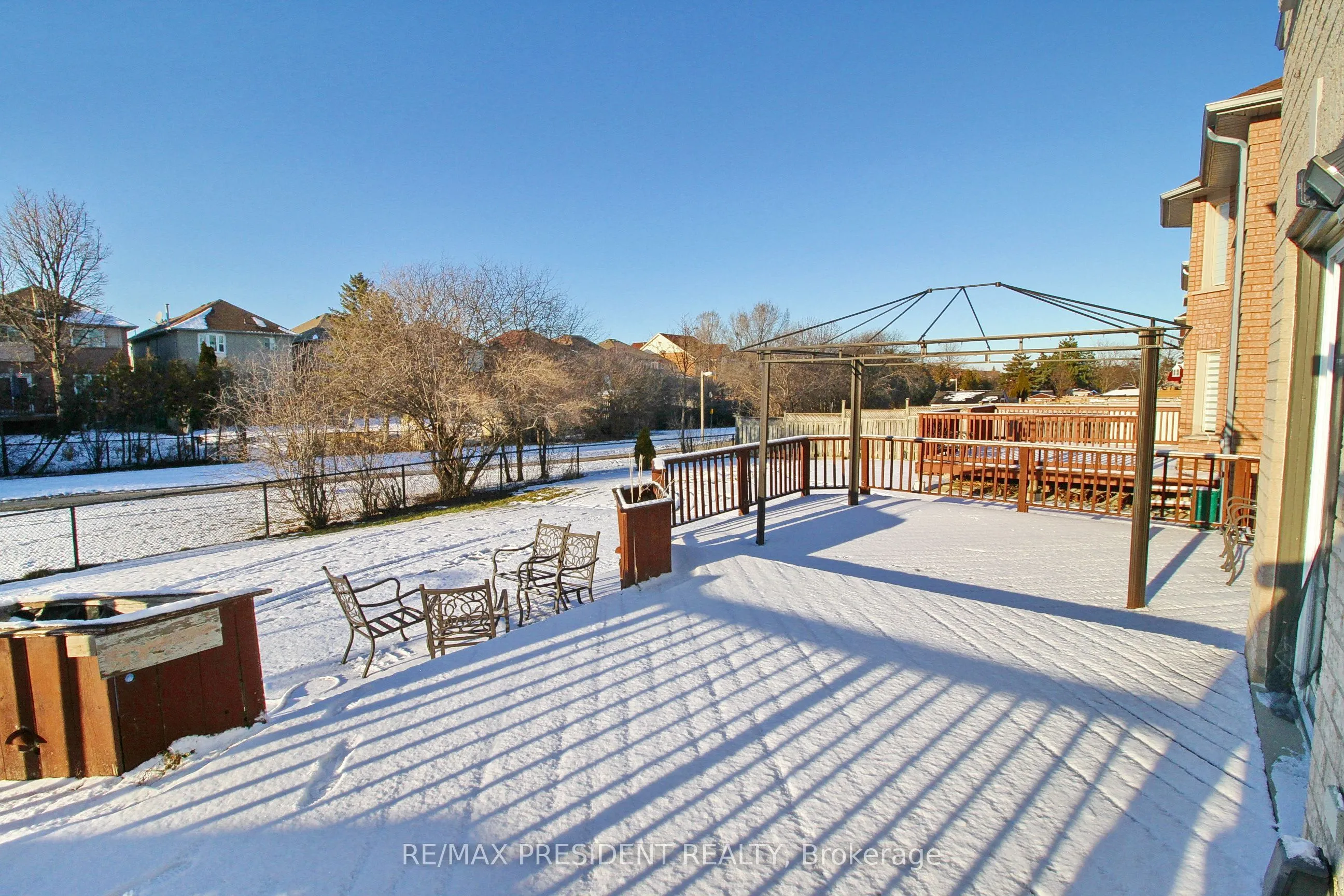 32 Deerglen Drive