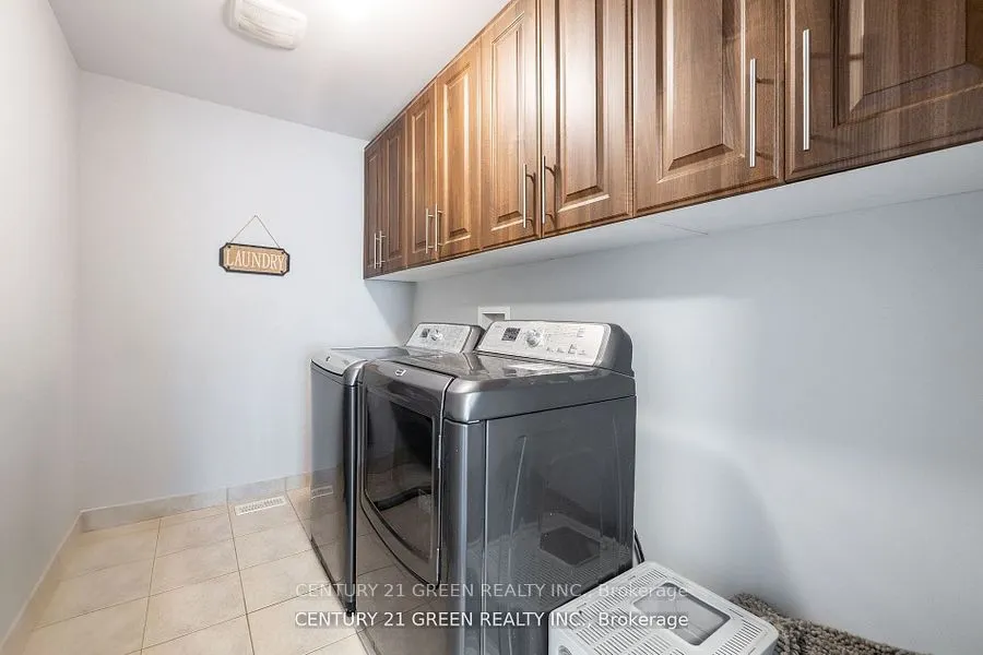 495 Blinco Terrace