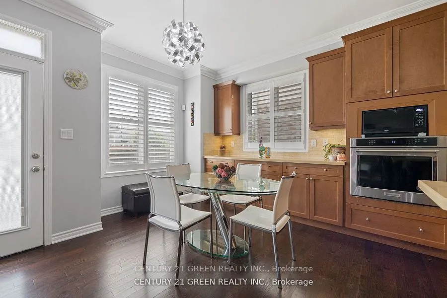 495 Blinco Terrace