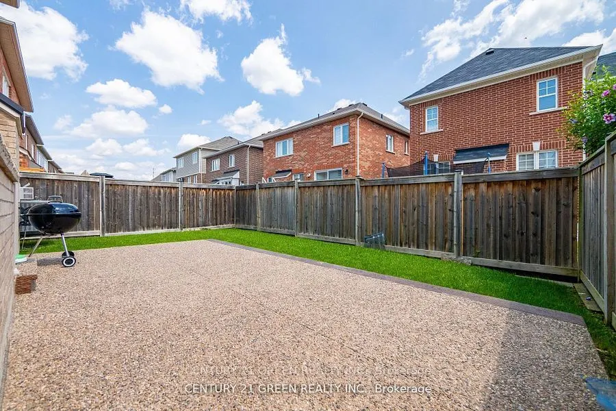 495 Blinco Terrace