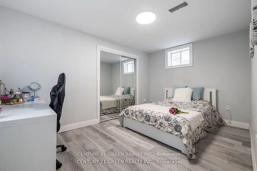 495 Blinco Terrace
