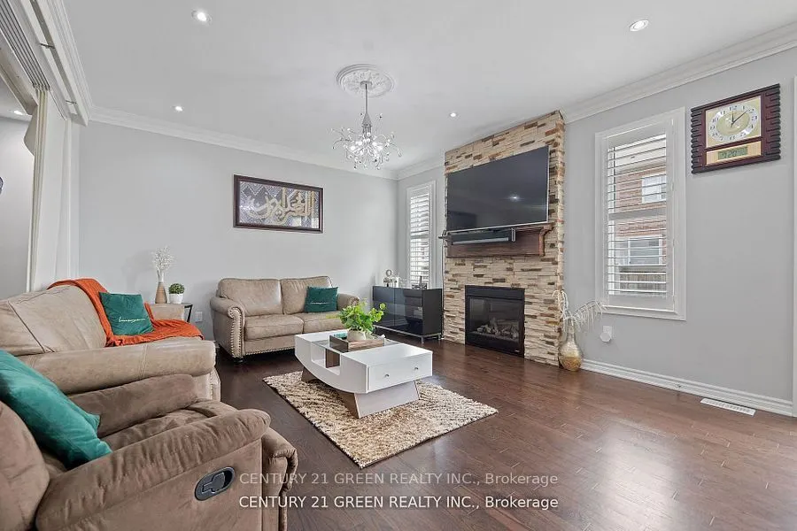 495 Blinco Terrace
