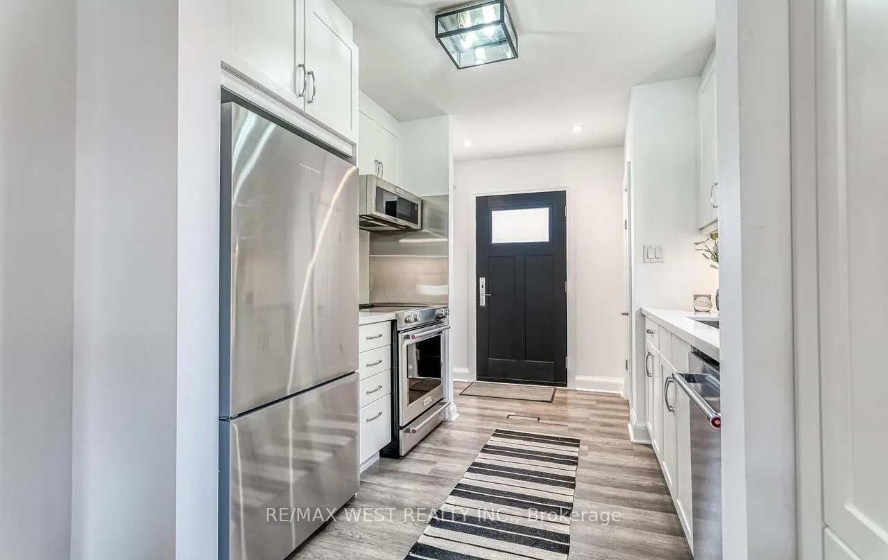 3 Greenacres Road