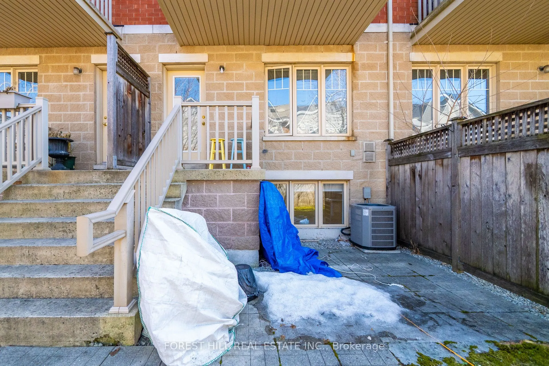 5050 Intrepid Drive, #20