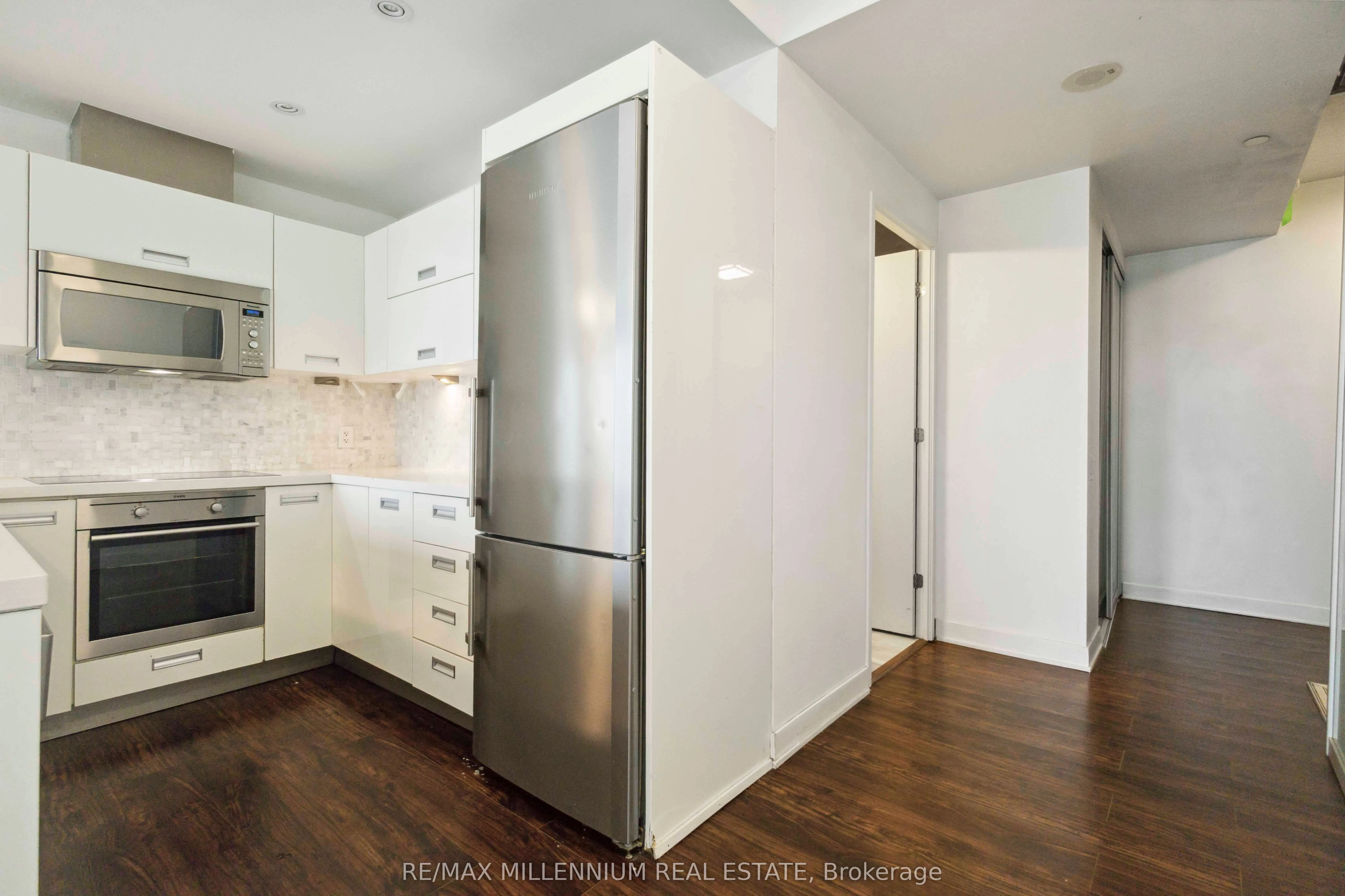 90 Park Lawn Road, #1616
