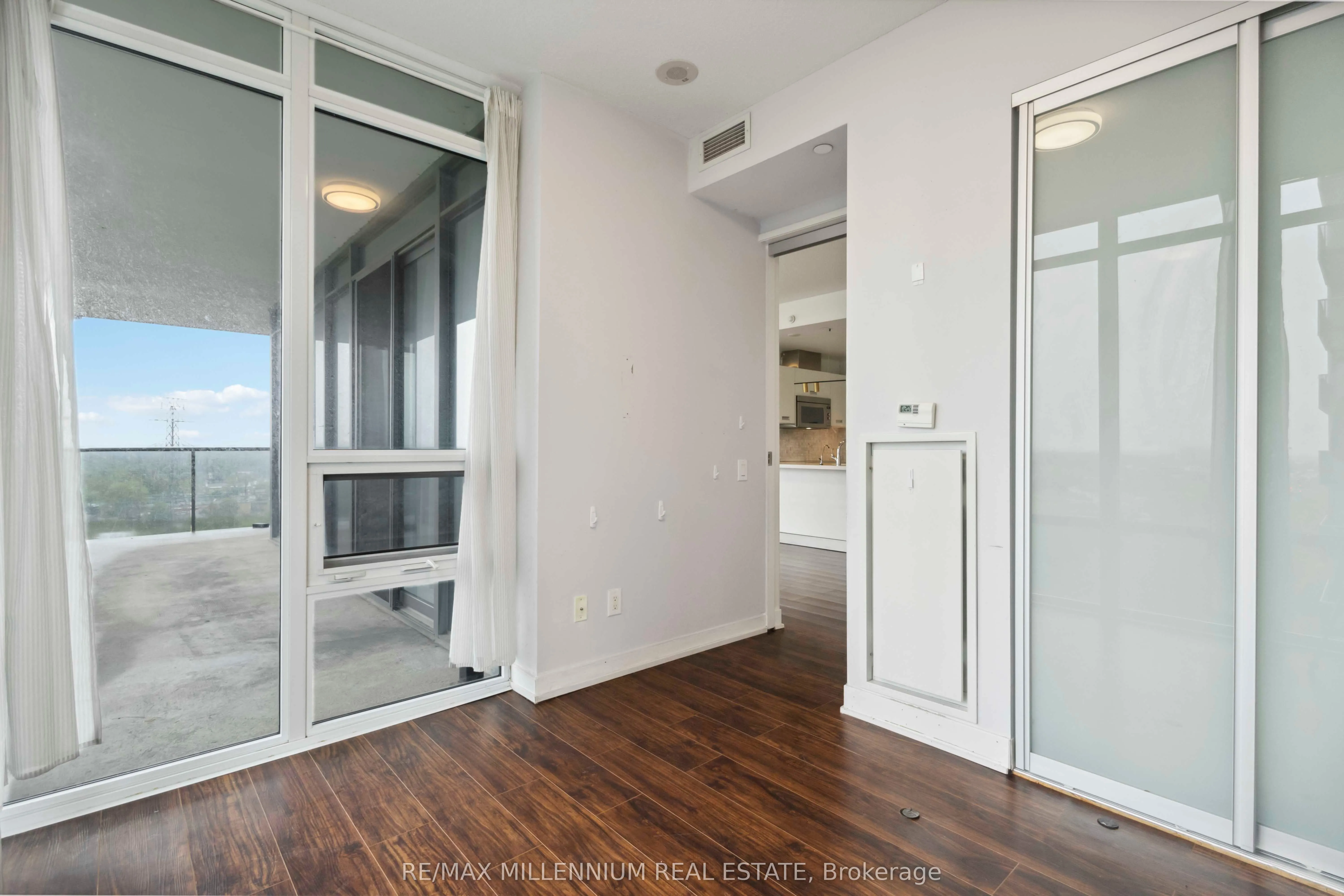 90 Park Lawn Road, #1616