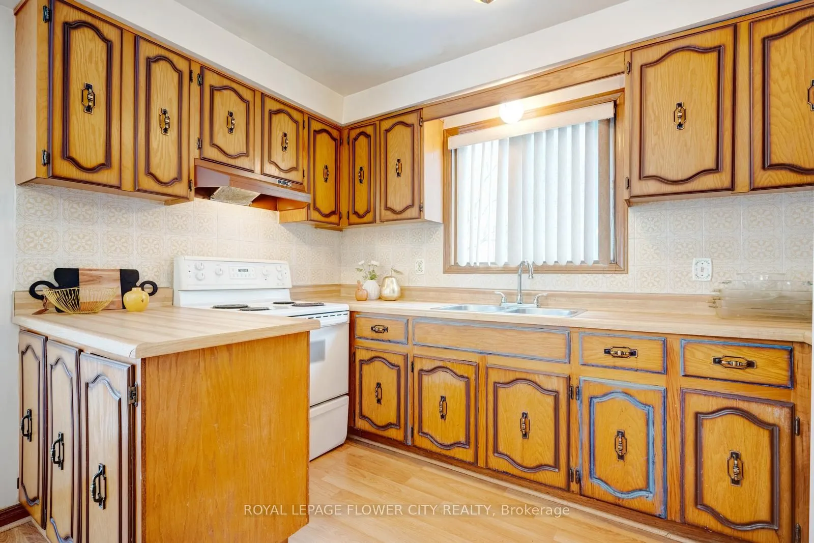 154 Sheldon Avenue, #A