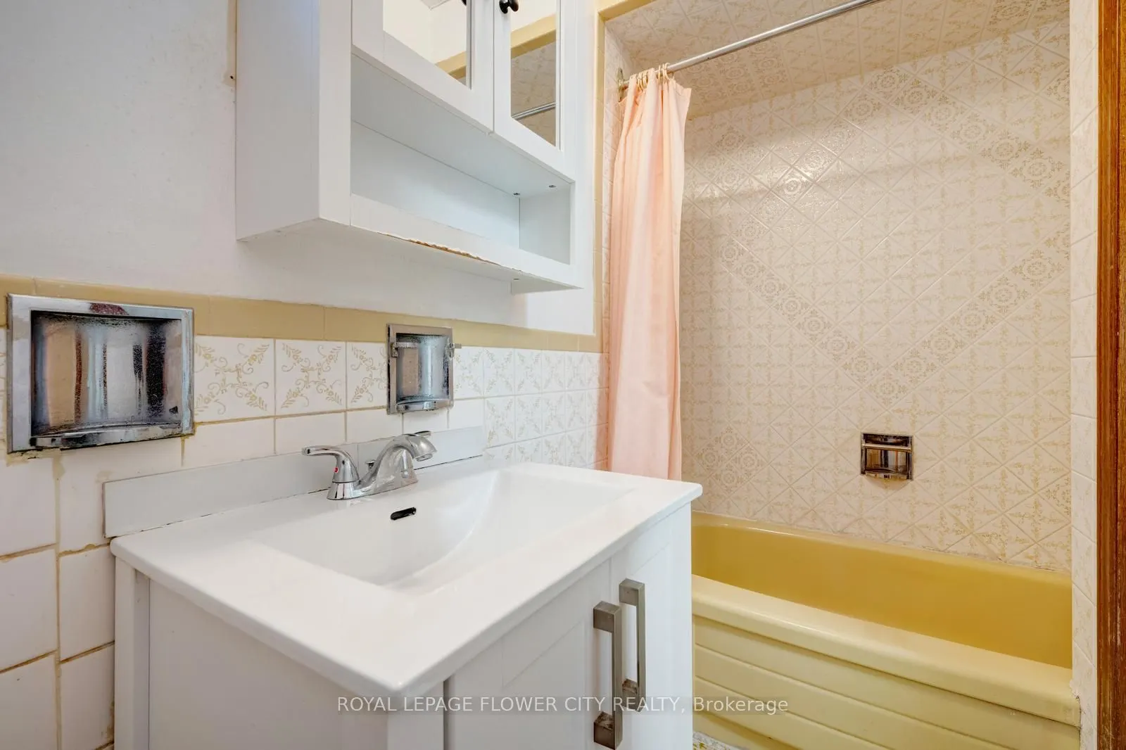 154 Sheldon Avenue, #A