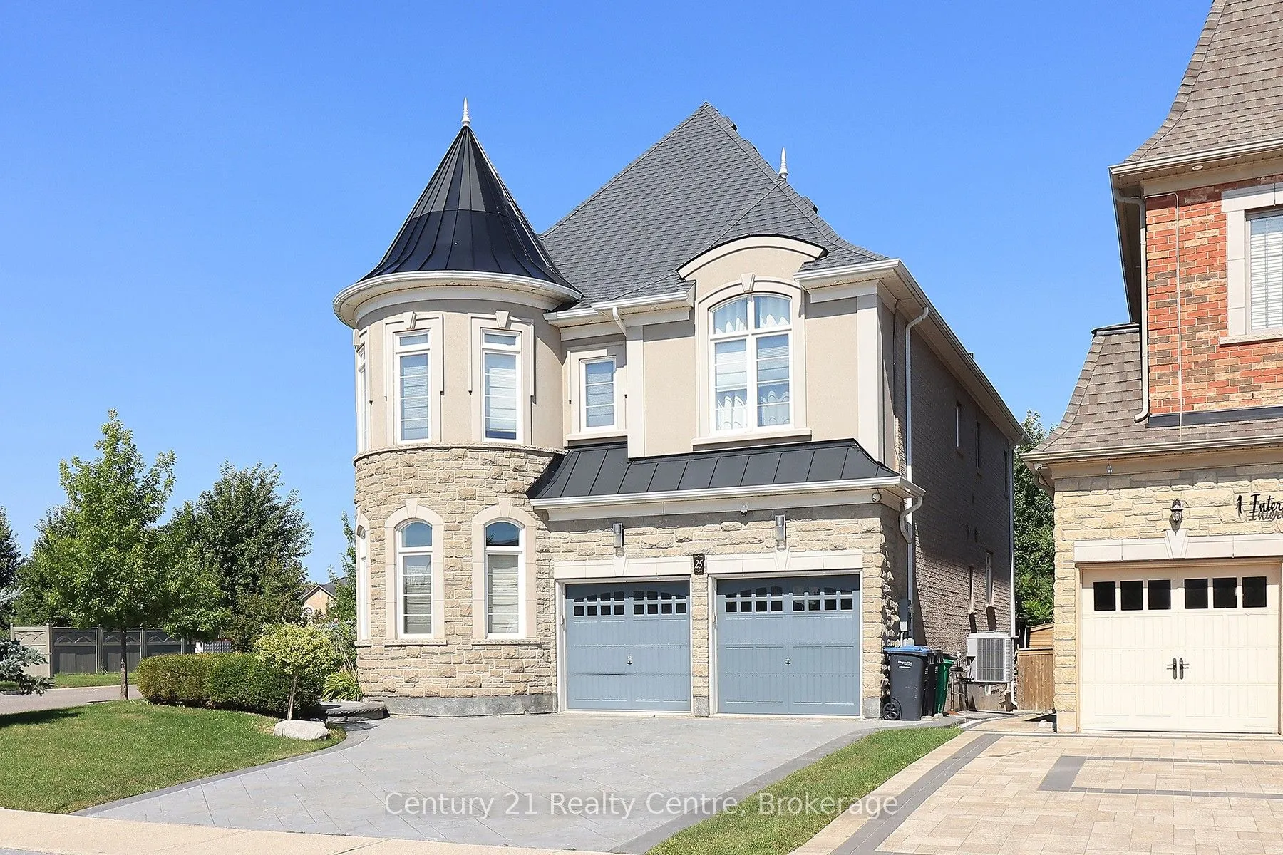 25 Ingleborough Drive